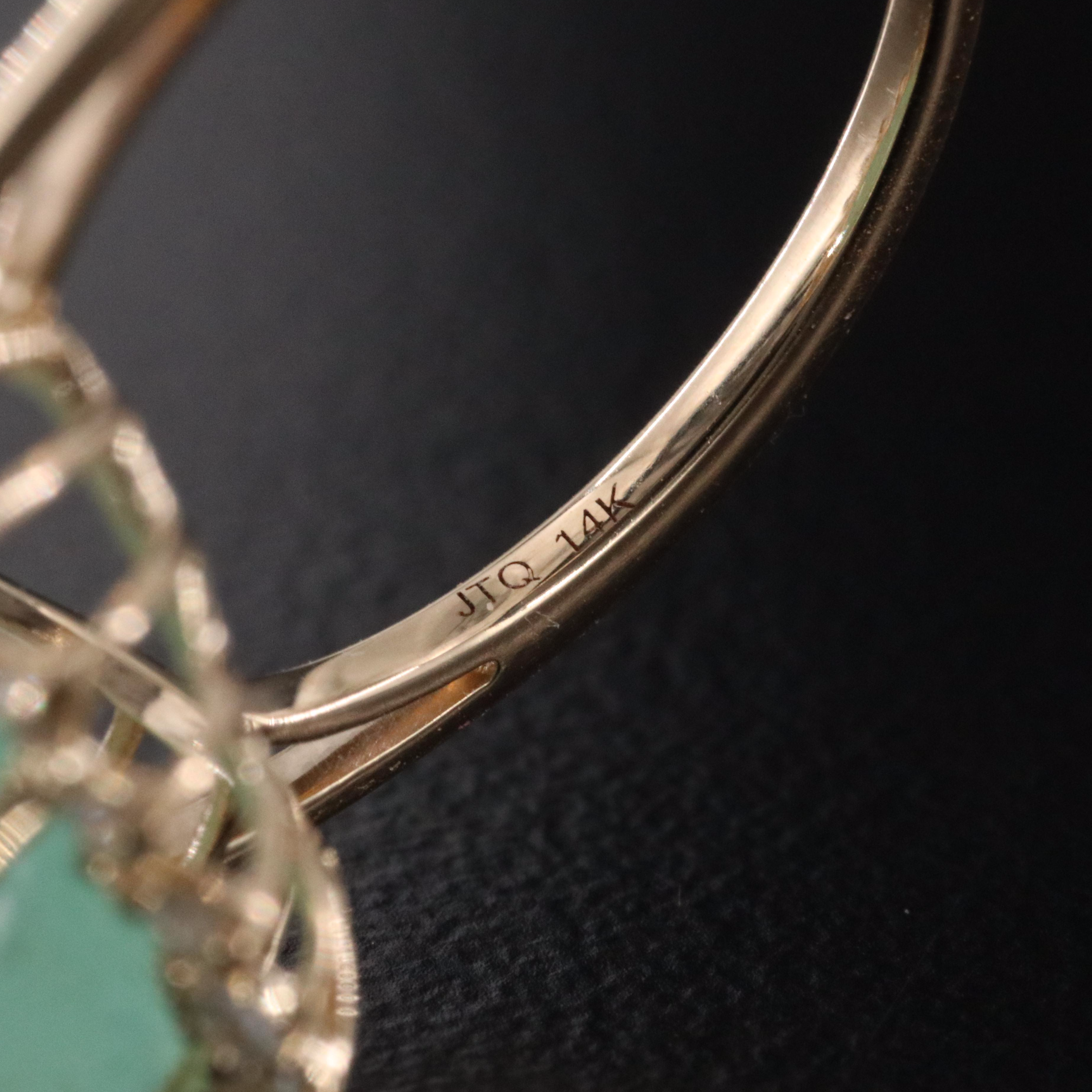 14K 12.81 CT Green Beryl and White Sapphire Ring