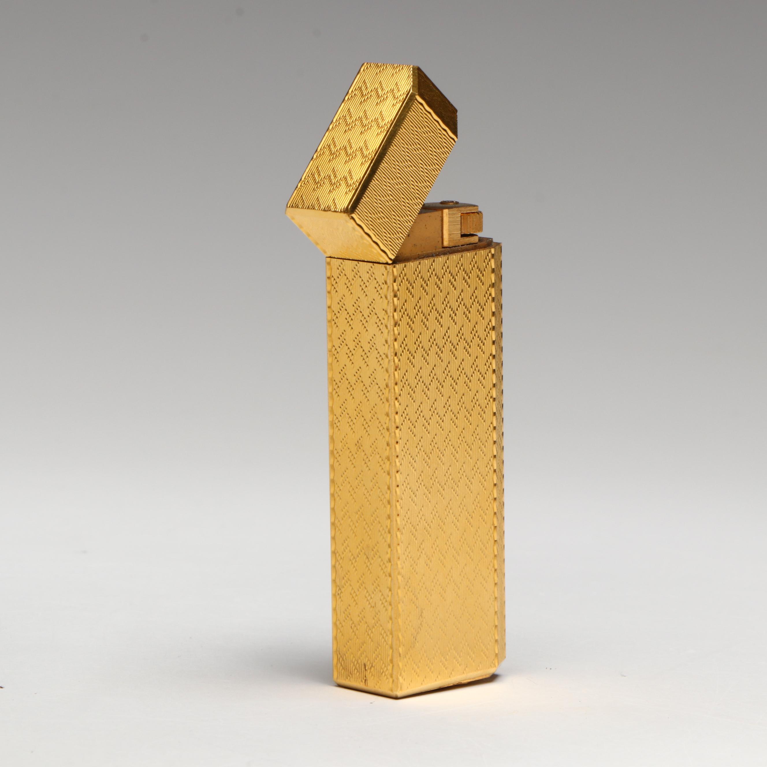 Cartier Paris Guilloché Etched Gold Plate Lighter