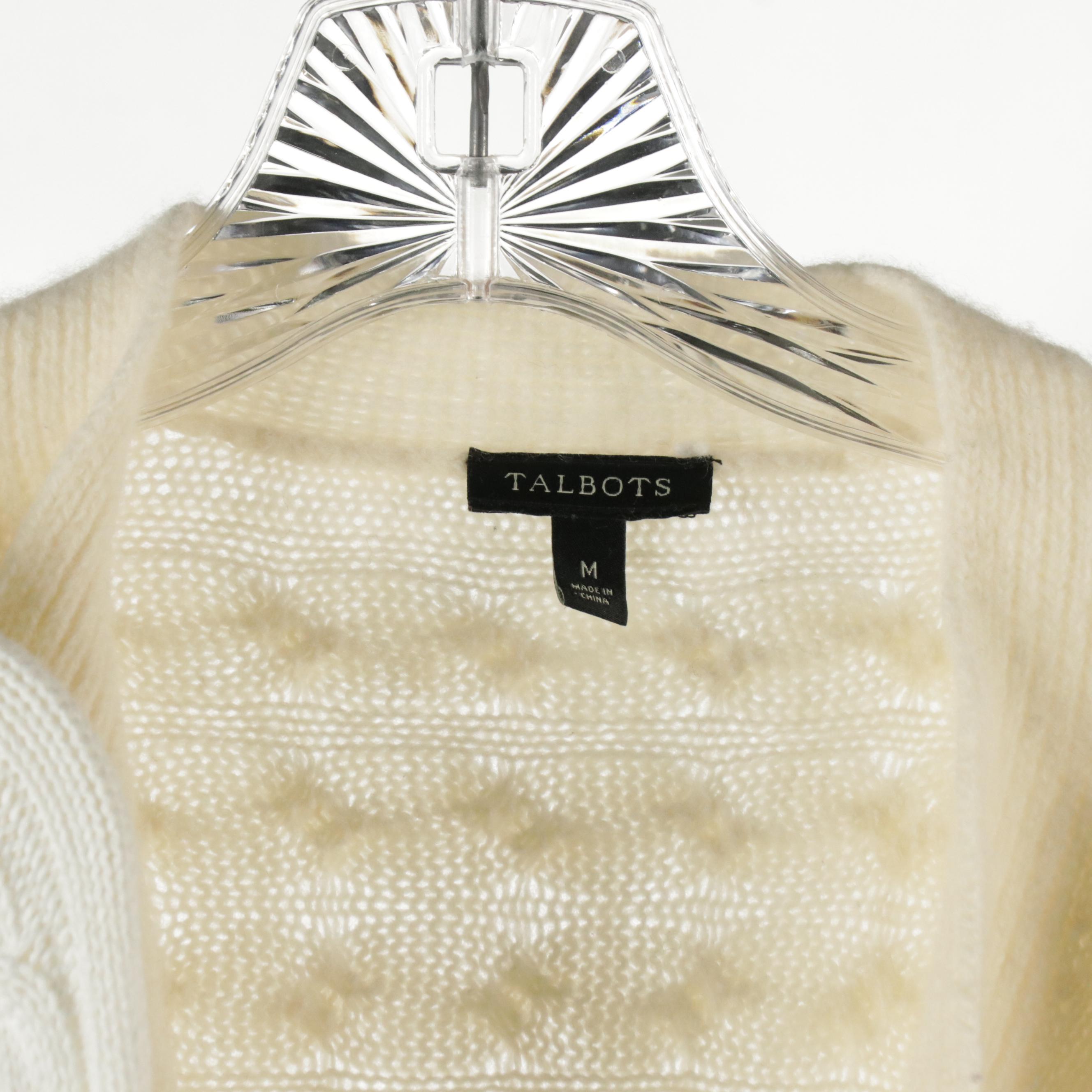 Cozy Casual Pastel Capsule Wardrobe Featuring Knit Sweaters, Denim Jeans, More