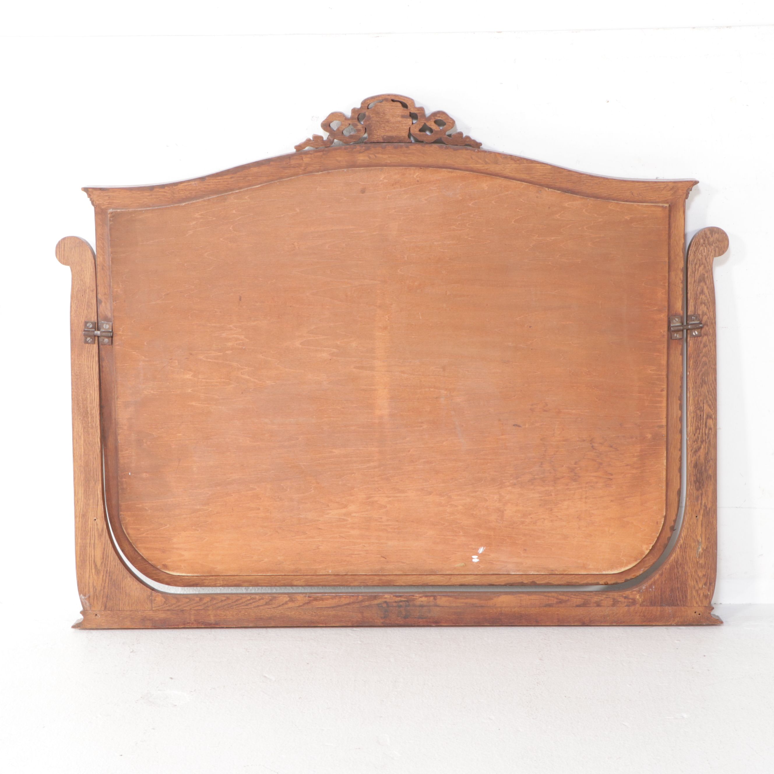 Victorian Rococo Revival Style Oak Dresser, Late 19th/Early 20th Century