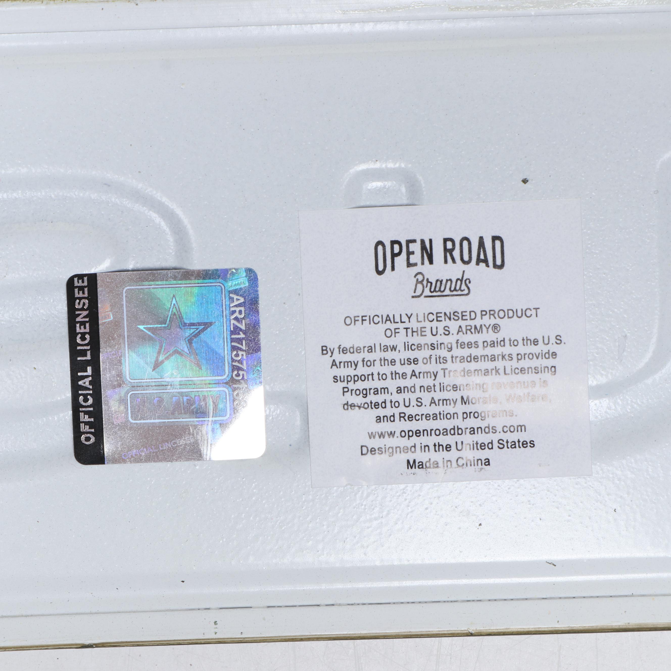 Anthropologie Jewelry Box, New Yorker Puzzle, and More Indoor and Outdoor Décor