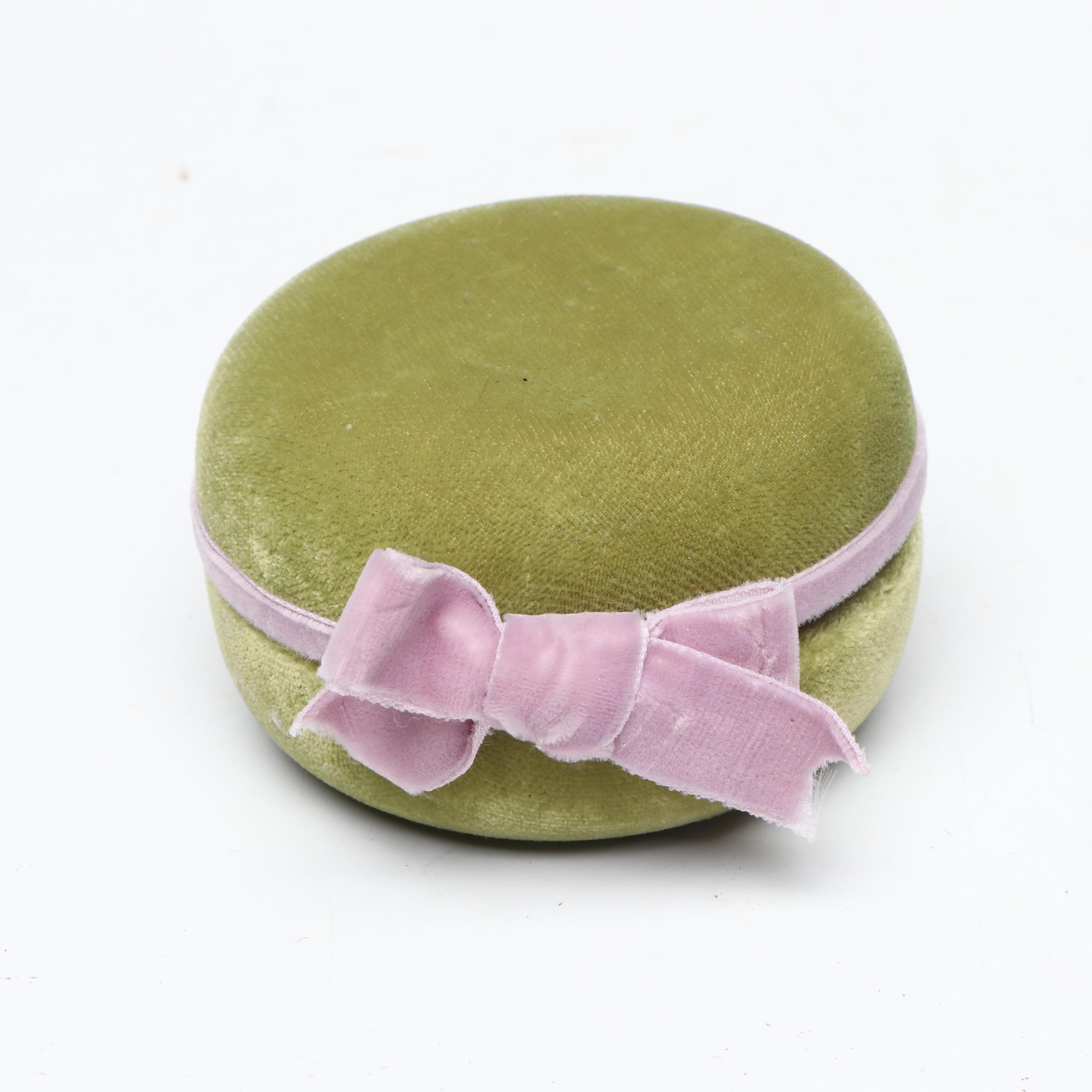 Anthropologie Jewelry Box, New Yorker Puzzle, and More Indoor and Outdoor Décor