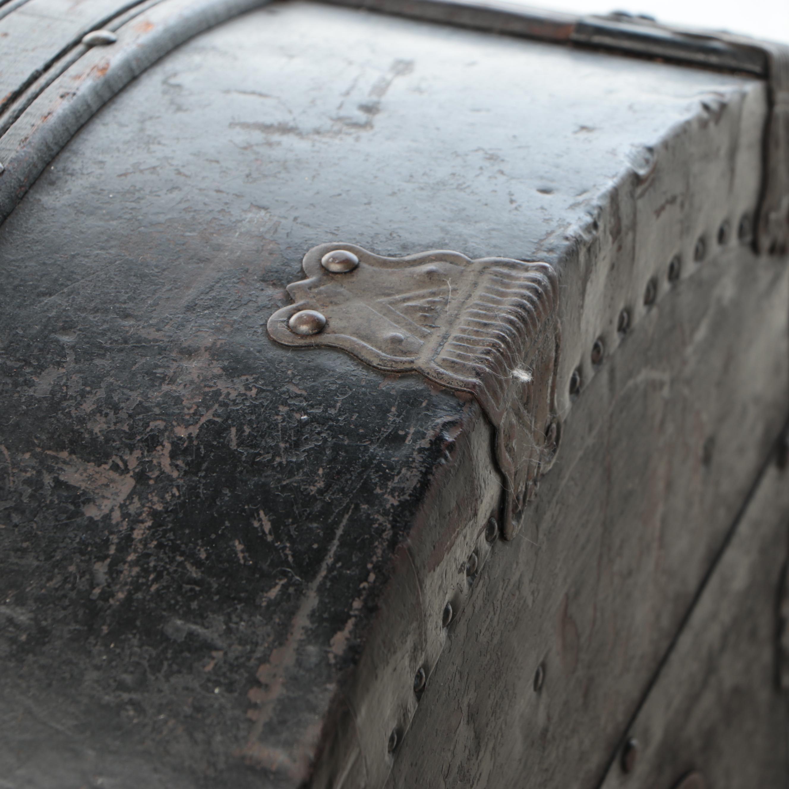 Steamer Trunk with Decorative Paper Interior, Late 19th/Early 20th Century