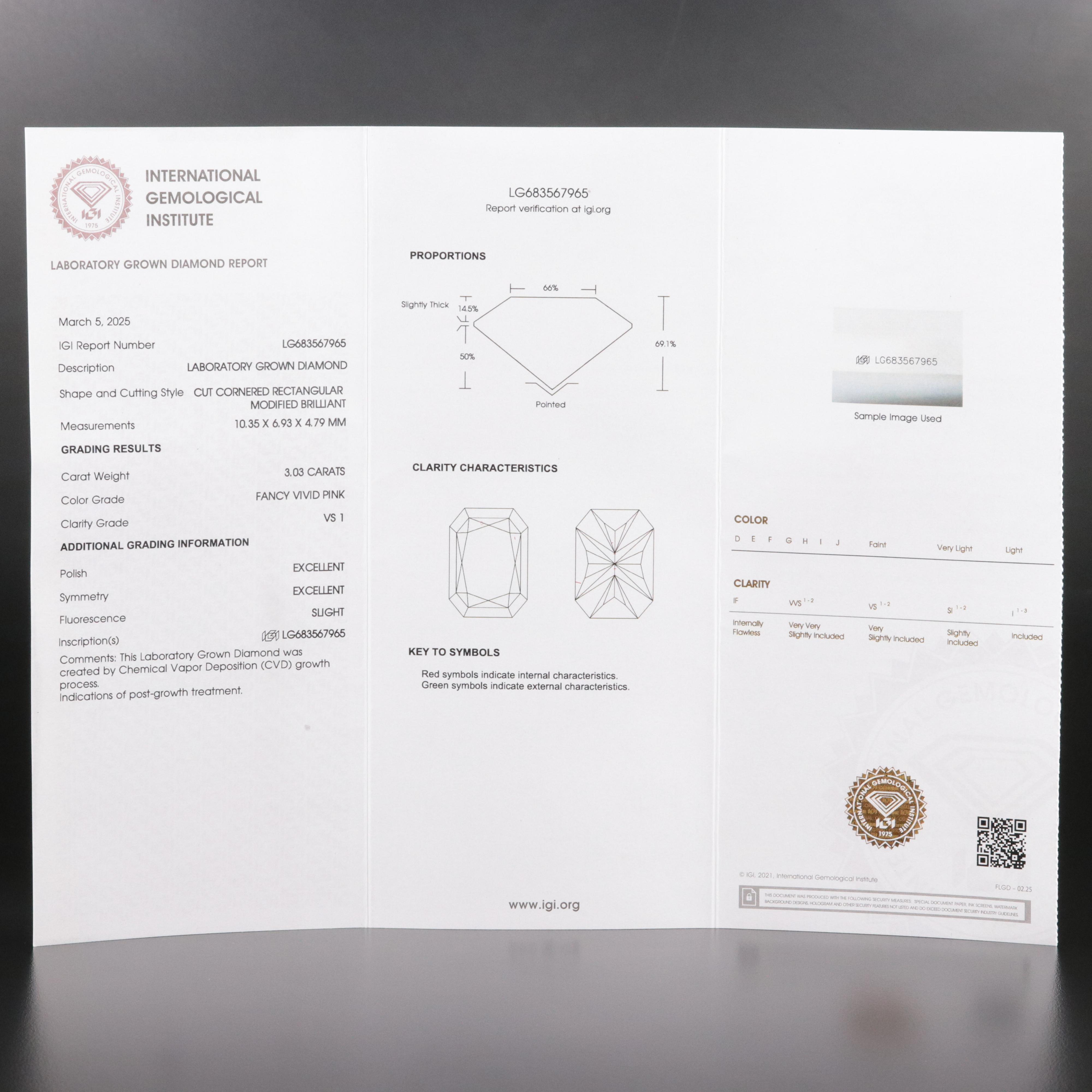 Platinum 3.03 CT Lab Grown Fancy Pink Diamond Solitaire Ring with IGI Report