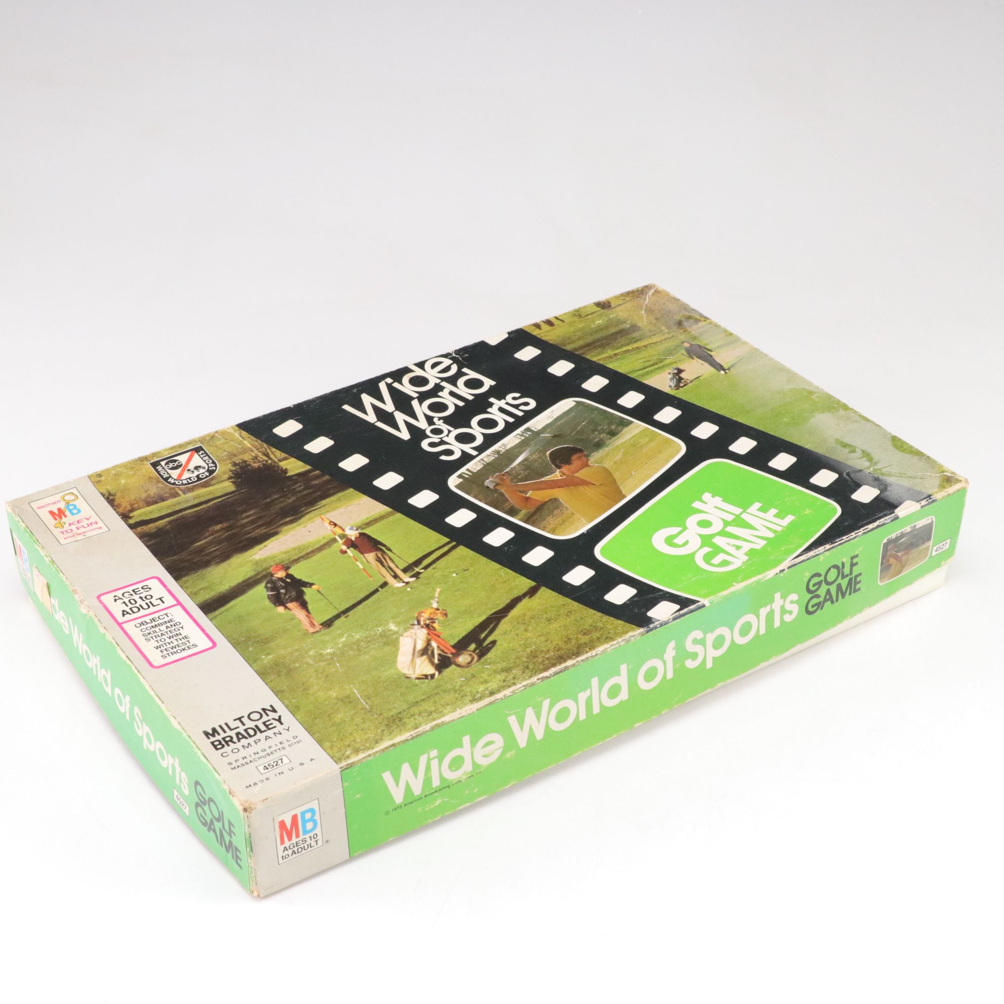 "Country Club" and Other Golf Board Game Collections