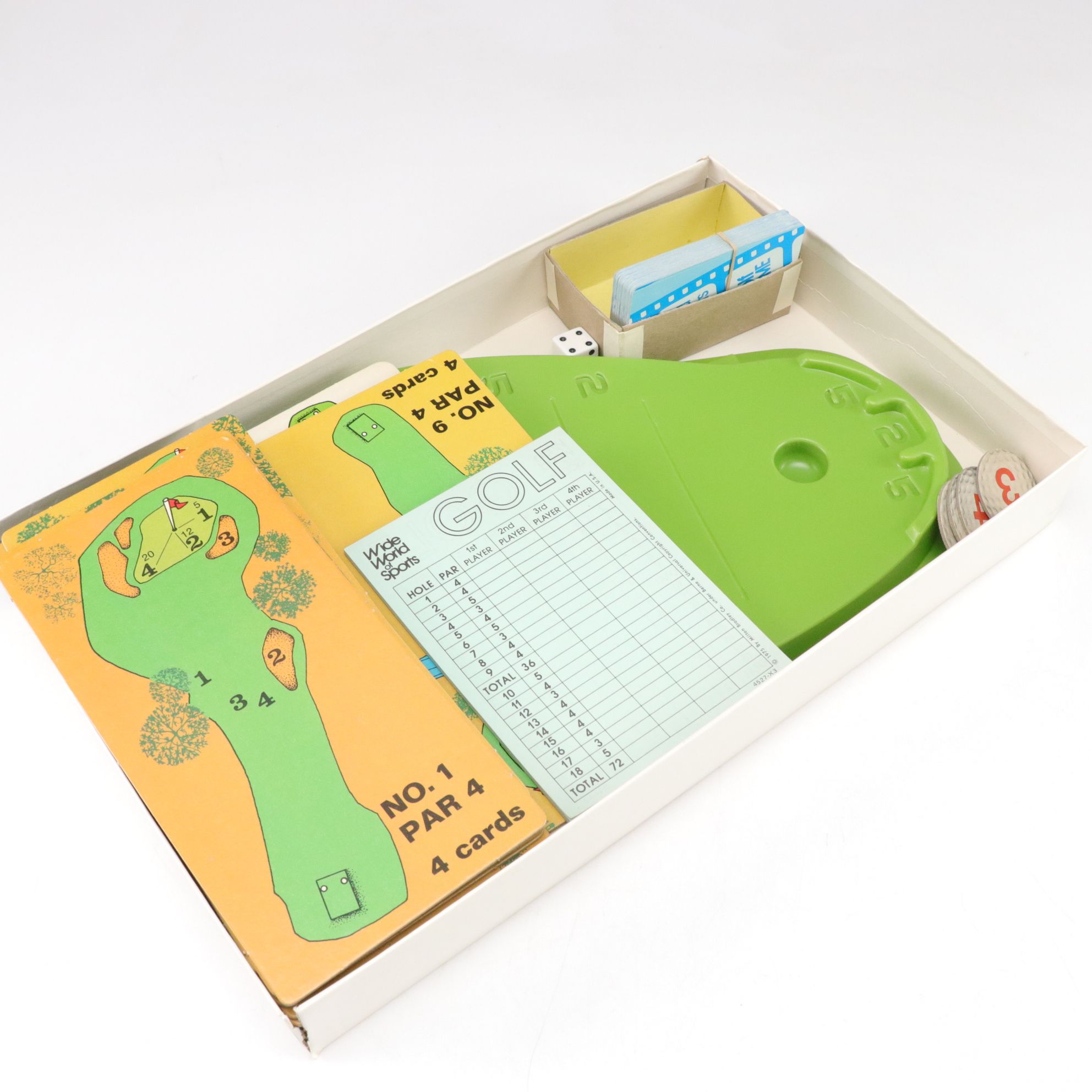 "Country Club" and Other Golf Board Game Collections