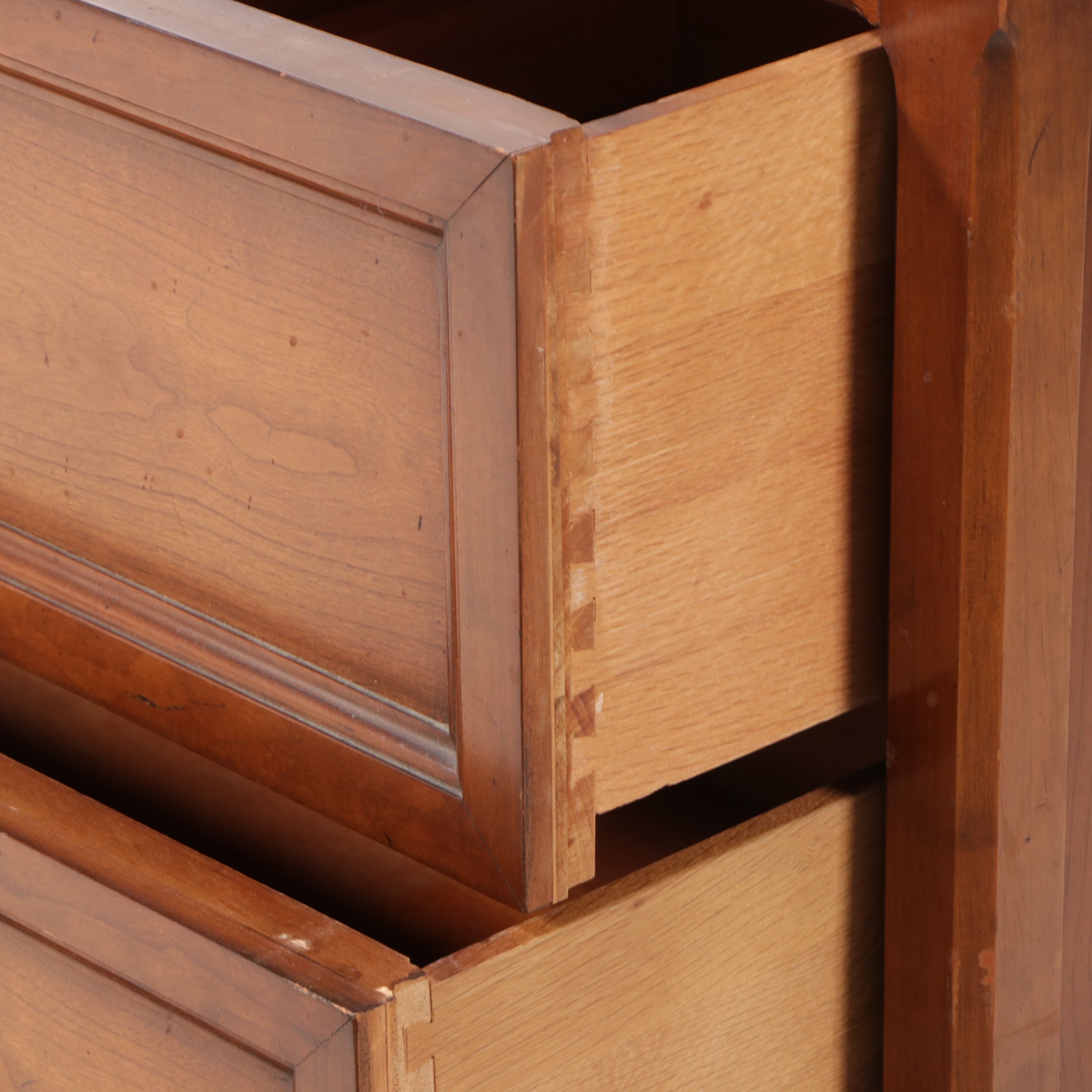 Century Furniture Mid Century Modern Walnut Credenza, Late 20th Century