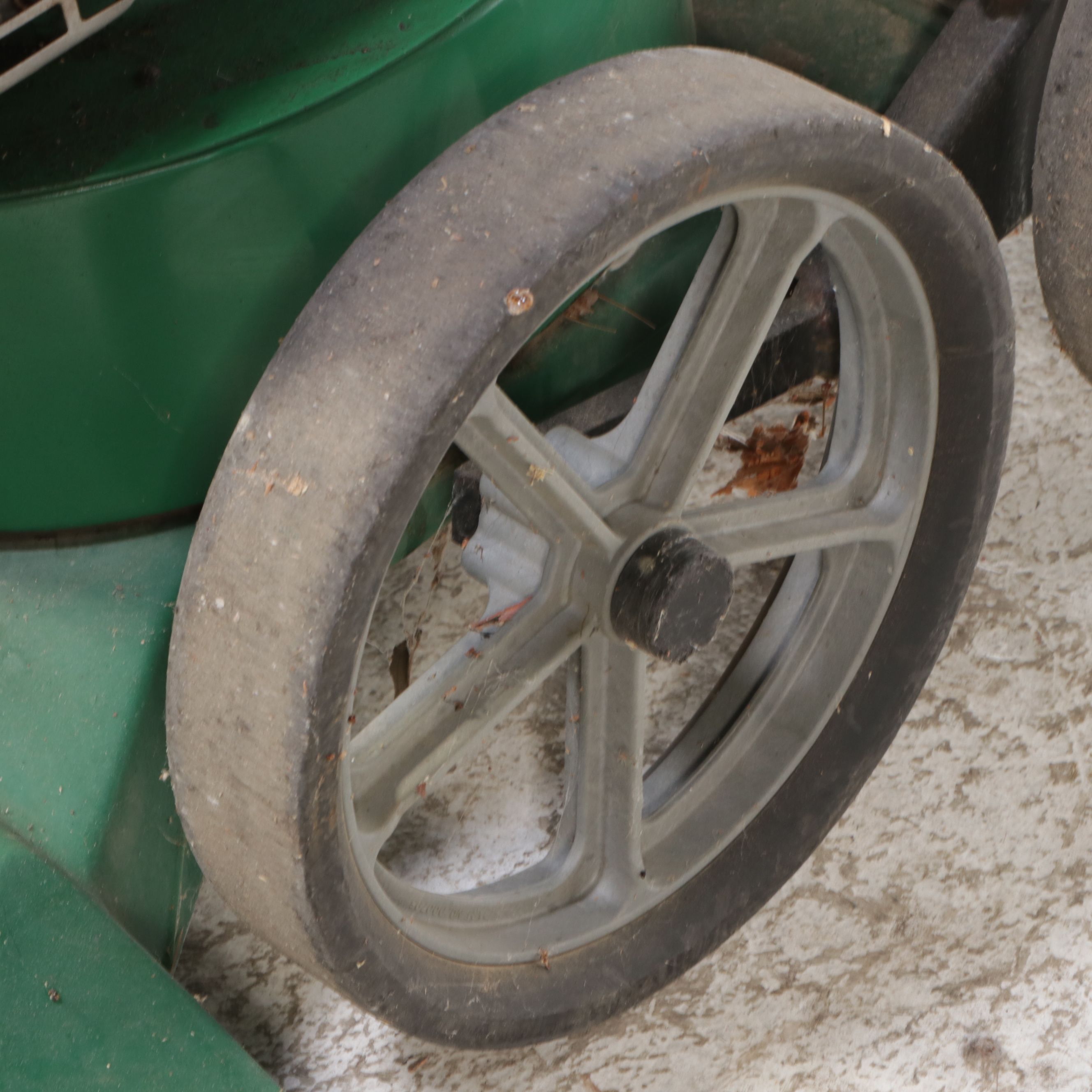 Billy Goat 5.0 Horsepower Pull String Yard Vacuum