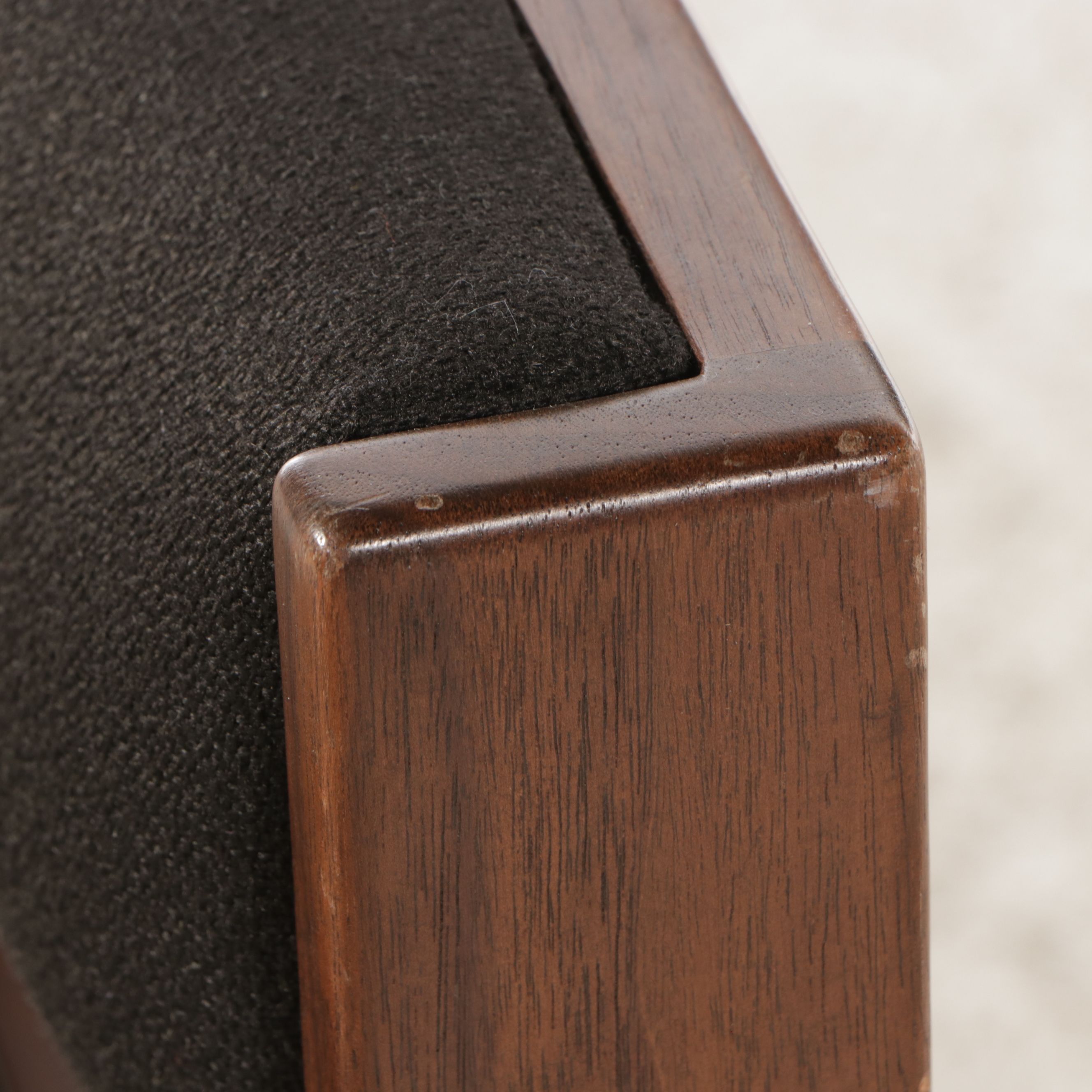 Contemporary Mahogany Folding Guitar Stool