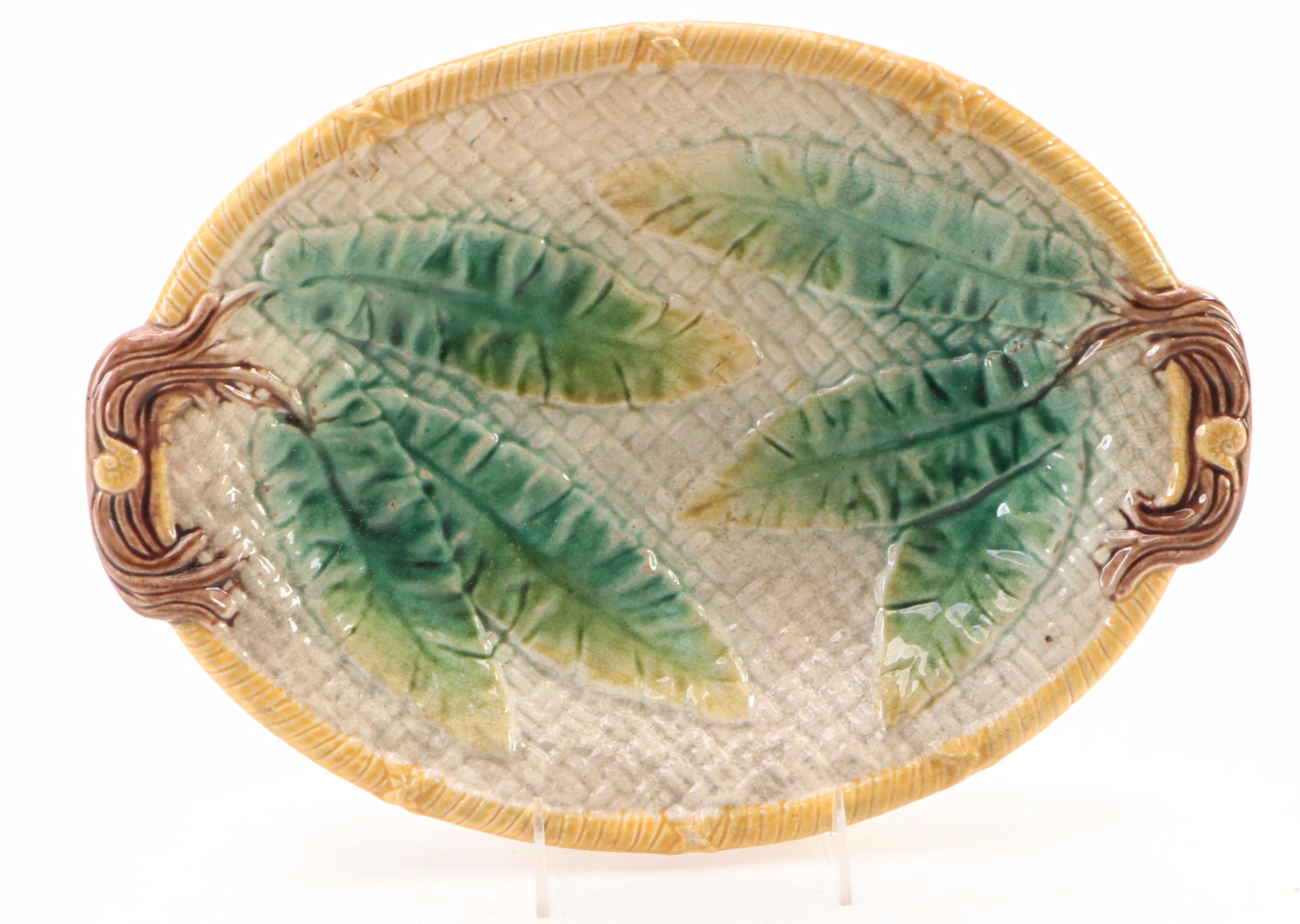 English Majolica Banana Leaf and Dog Platters, Late 19th Century