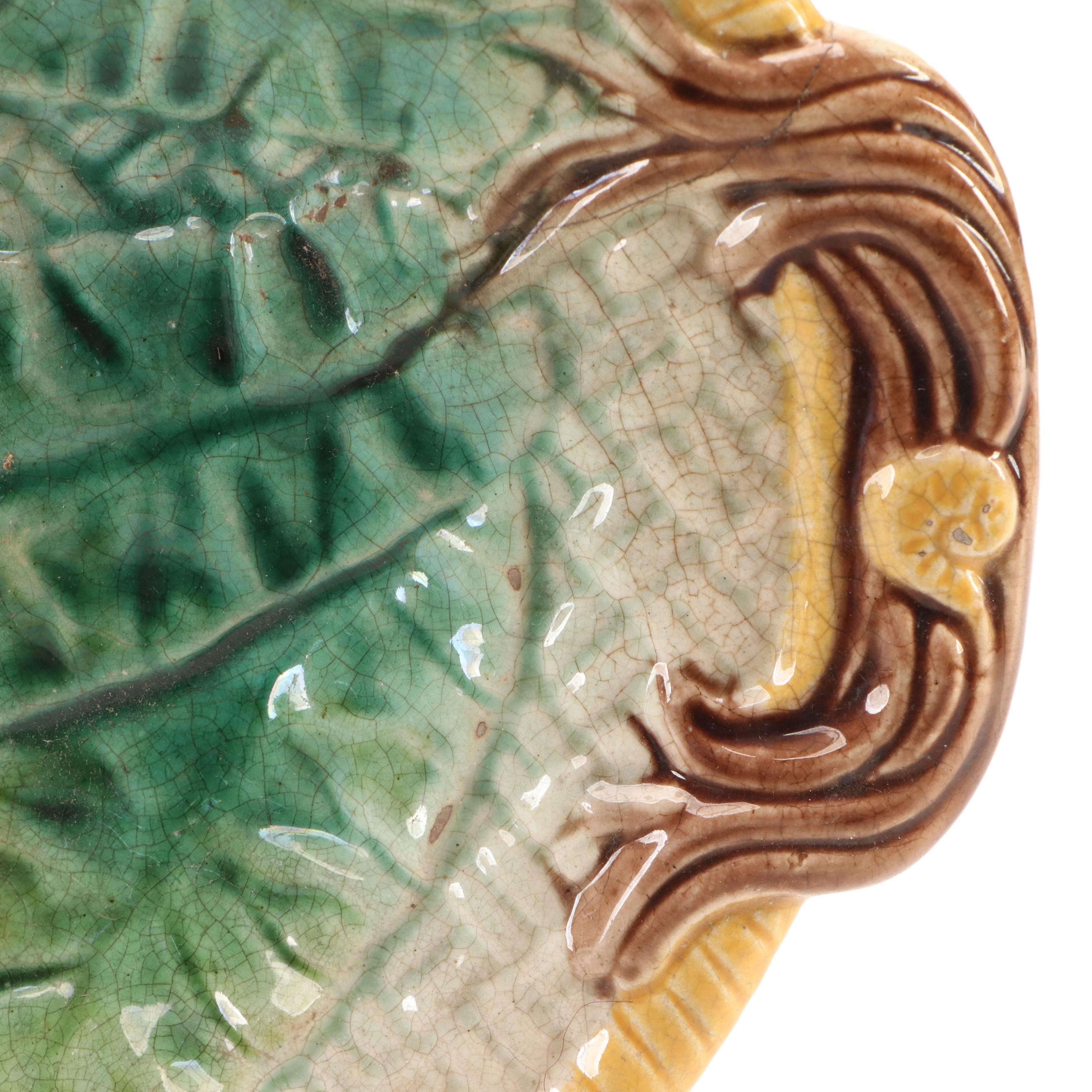 English Majolica Banana Leaf and Dog Platters, Late 19th Century