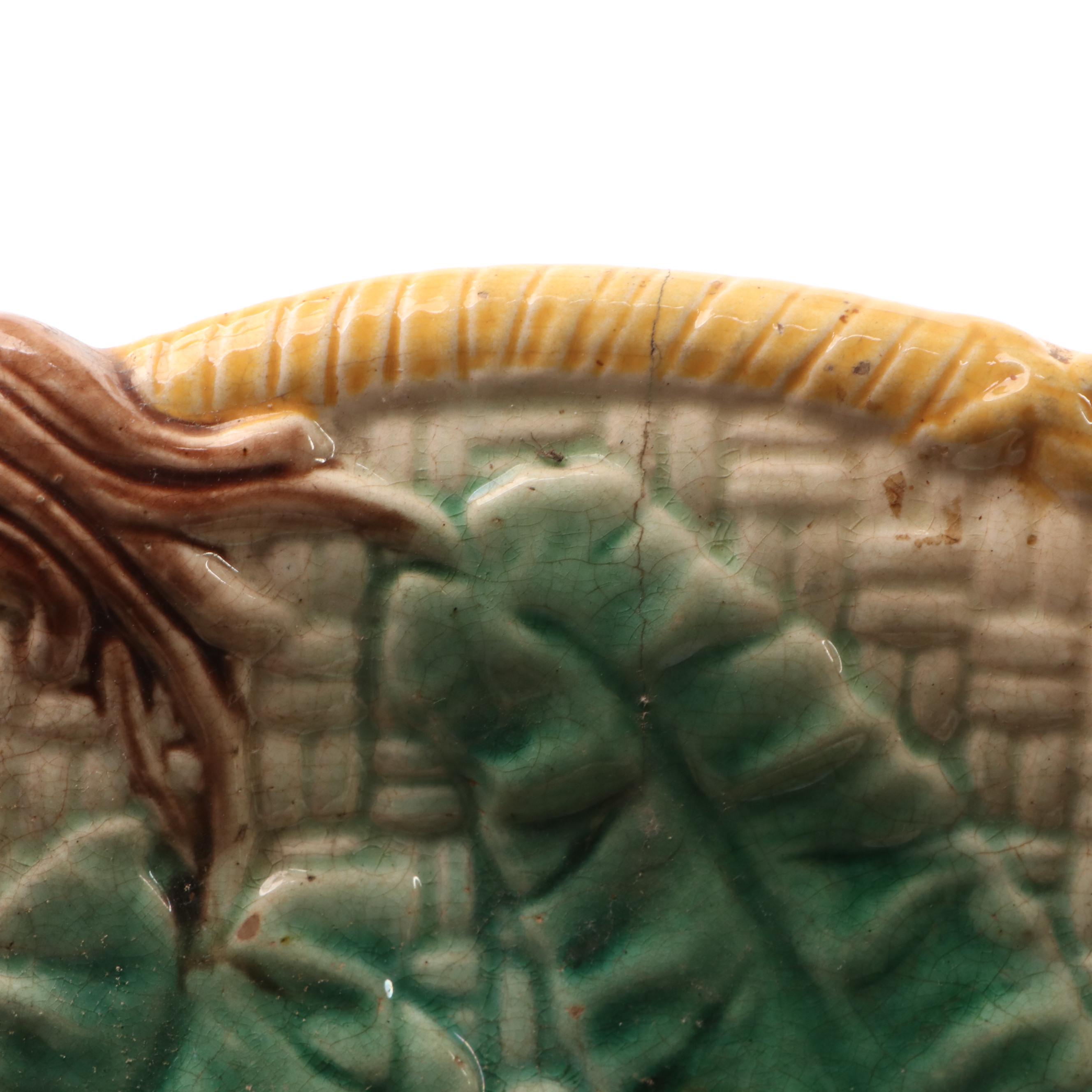 English Majolica Banana Leaf and Dog Platters, Late 19th Century