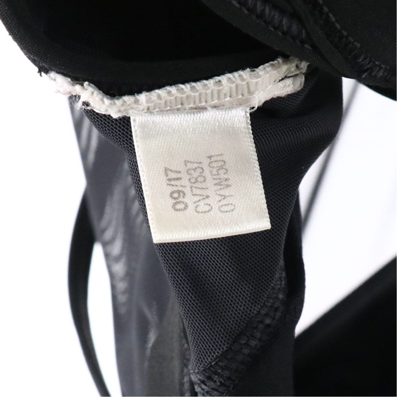 Dsquared2 Zipper-Front Jacket, Falke Sports Bra and Leggings Set with More Sport