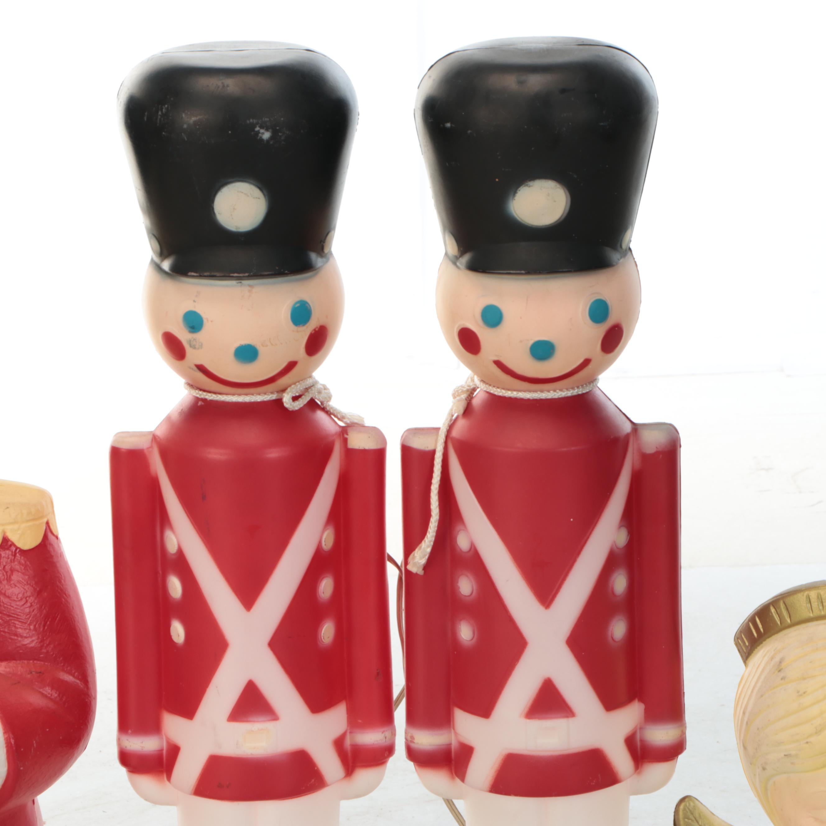 Light-Up Christmas Yard Décor Nutcrackers and Angel