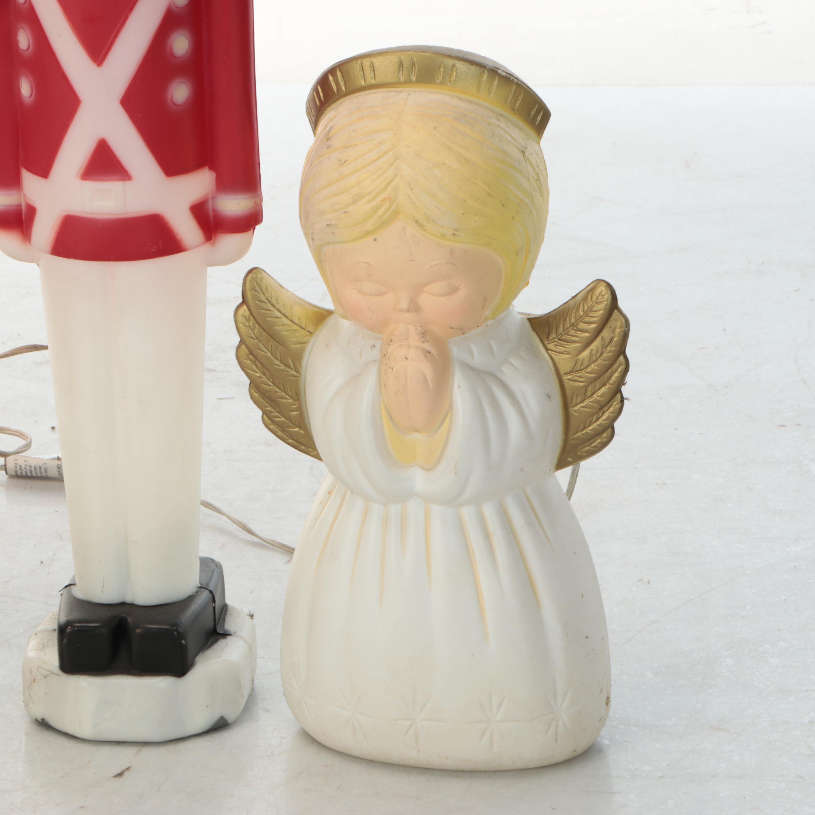 Light-Up Christmas Yard Décor Nutcrackers and Angel