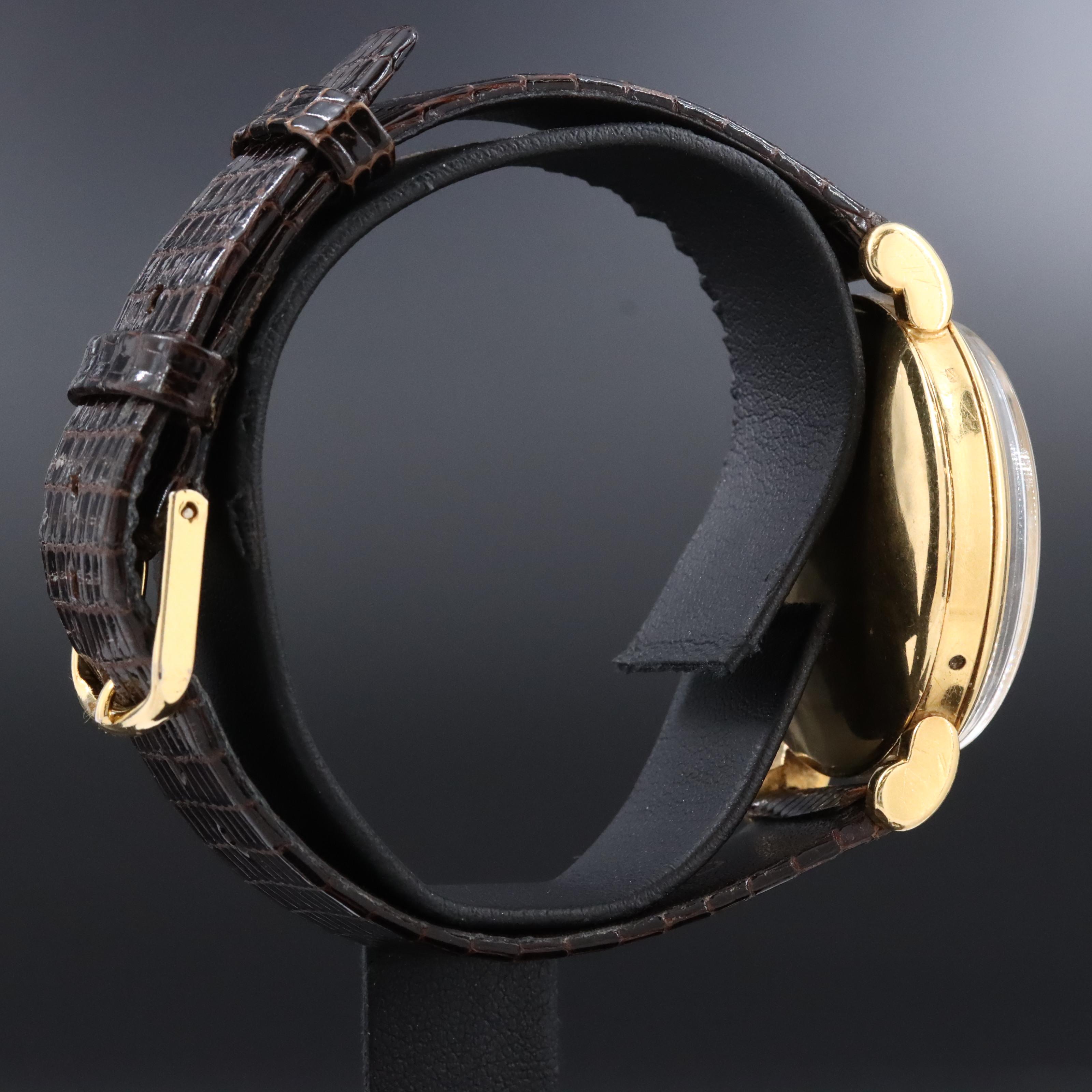 Omega Triple Date Moonphase 18K Vintage Watch c.1944