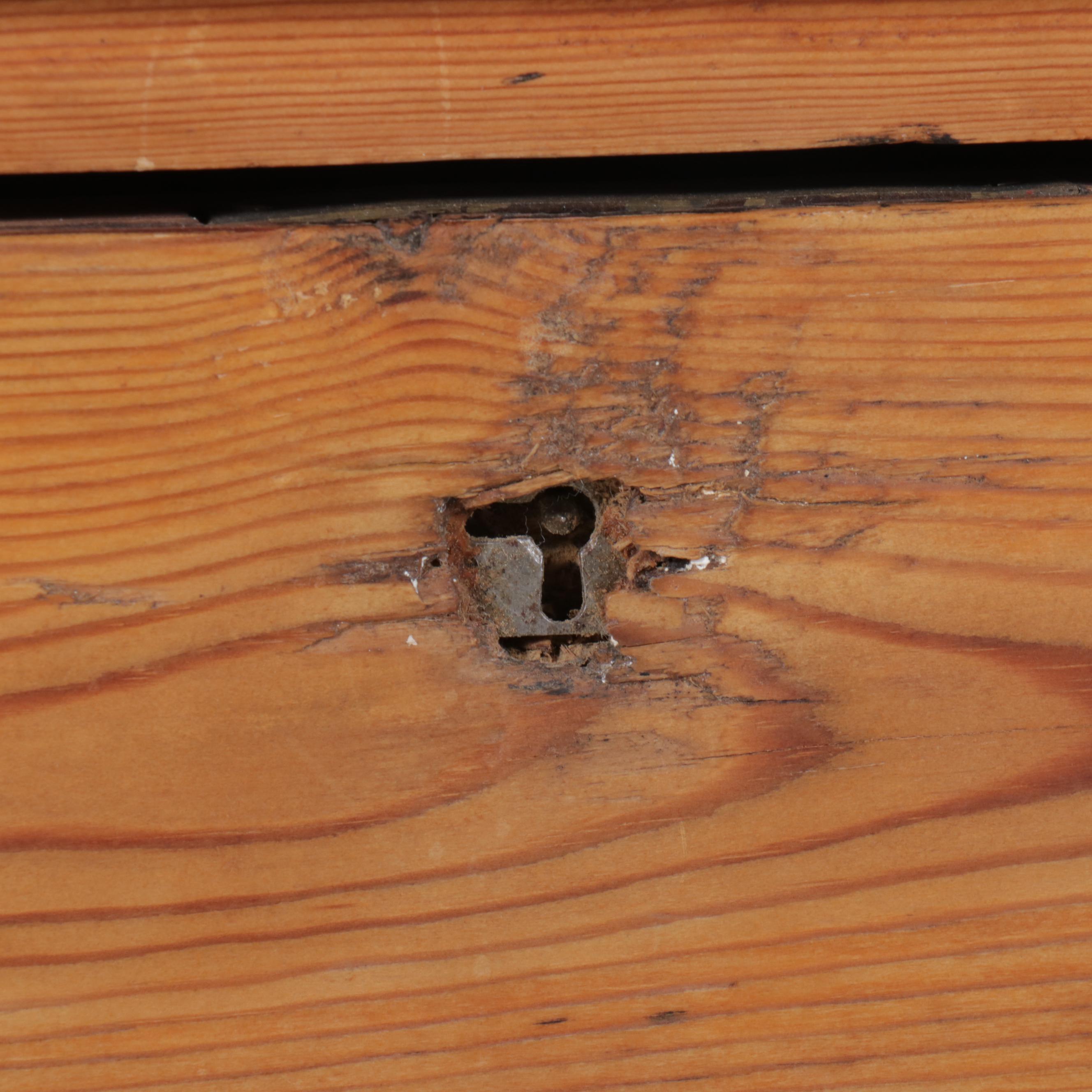 Continental European Style Pine Chest of Drawers