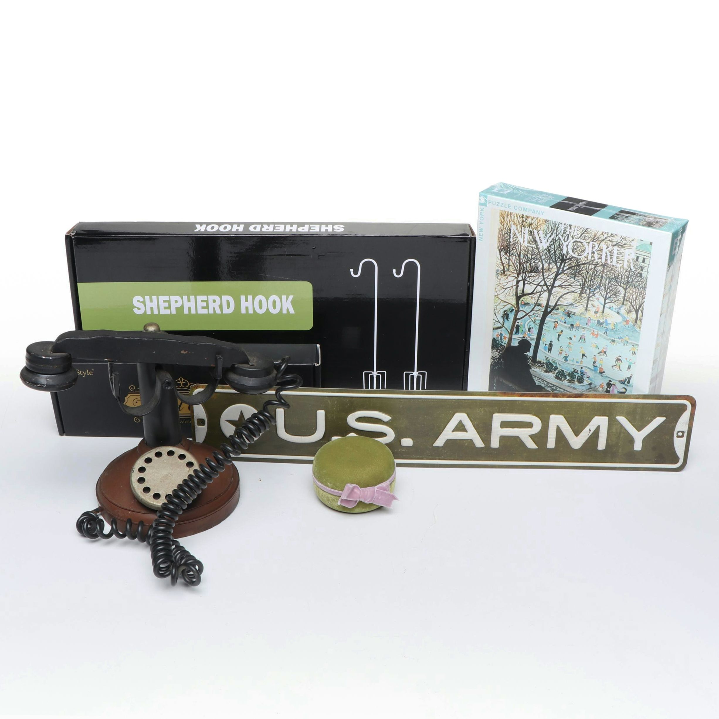 Anthropologie Jewelry Box, New Yorker Puzzle, and More Indoor and Outdoor Décor