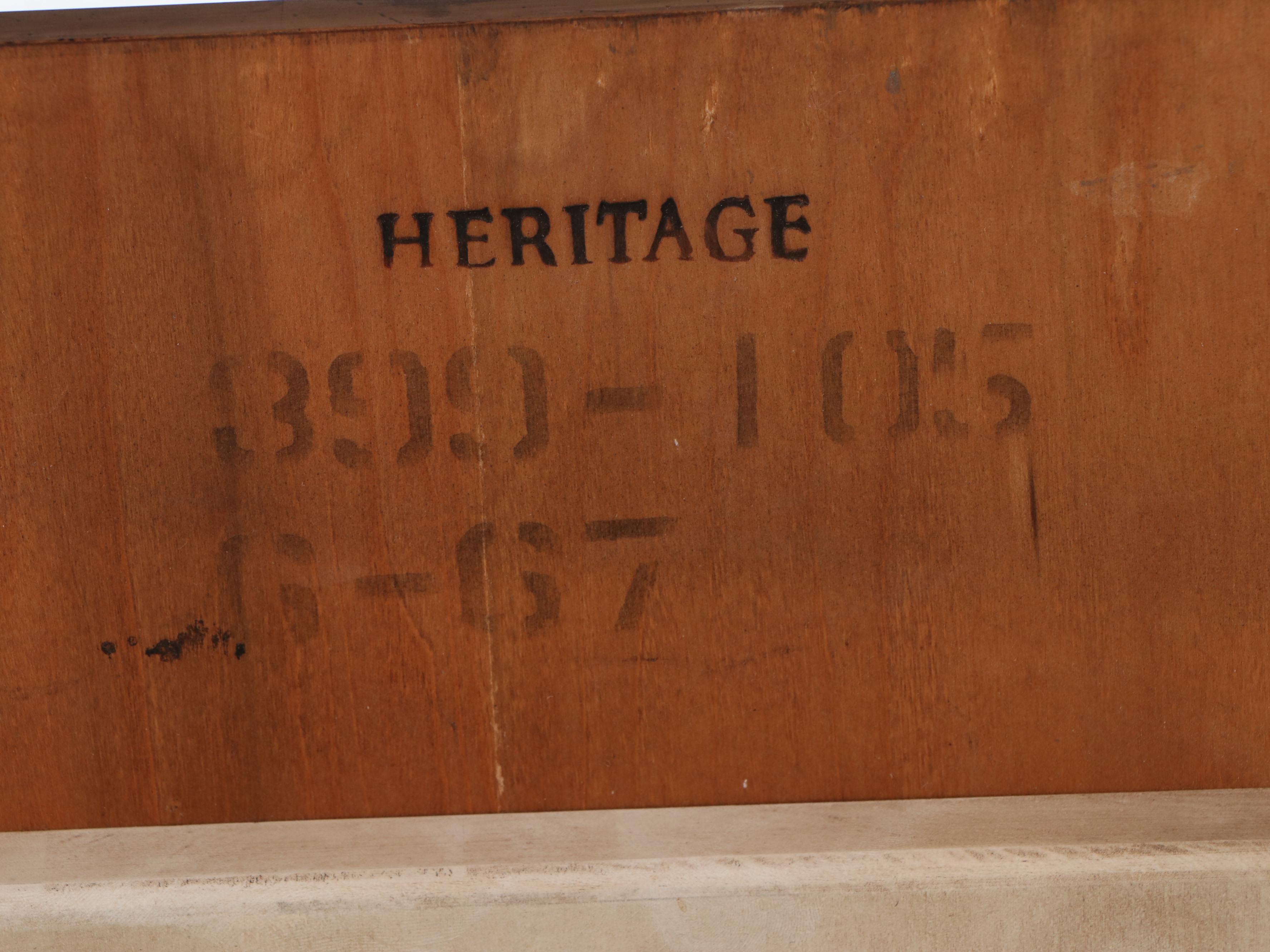 Pair of Heritage Furniture Neoclassical Style Pedestal Side Tables