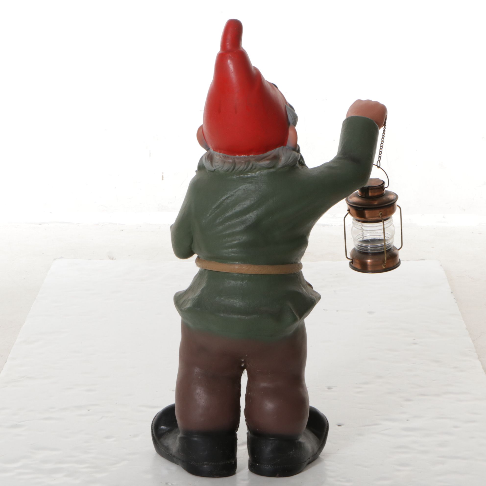 Heissner Lawn Gnome with Lantern Sculpture