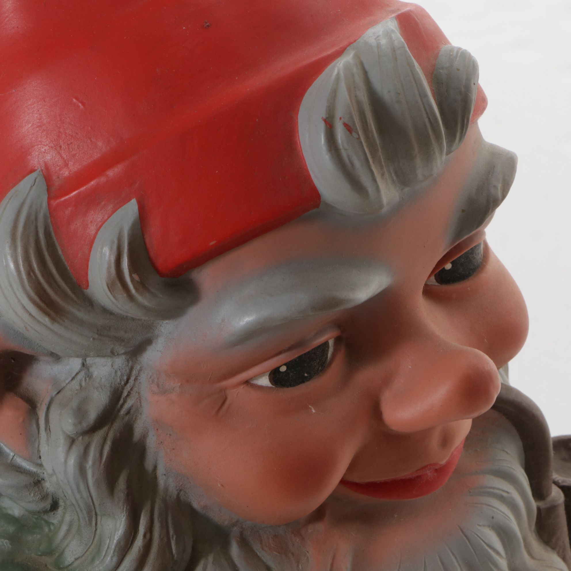 Heissner Lawn Gnome with Lantern Sculpture