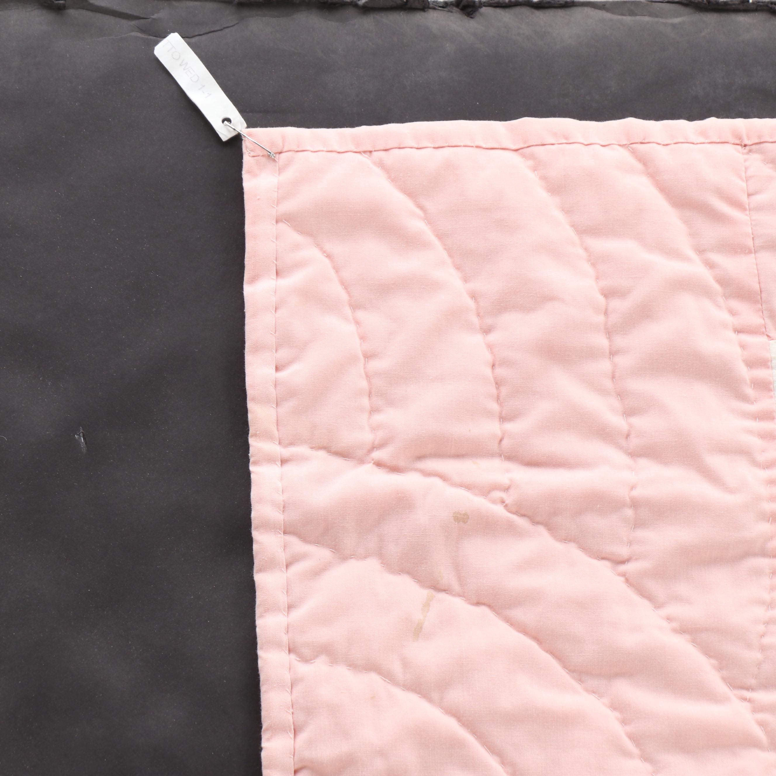 Handcrafted Pink Border "Sunbonnet Sue" Applique Quilt