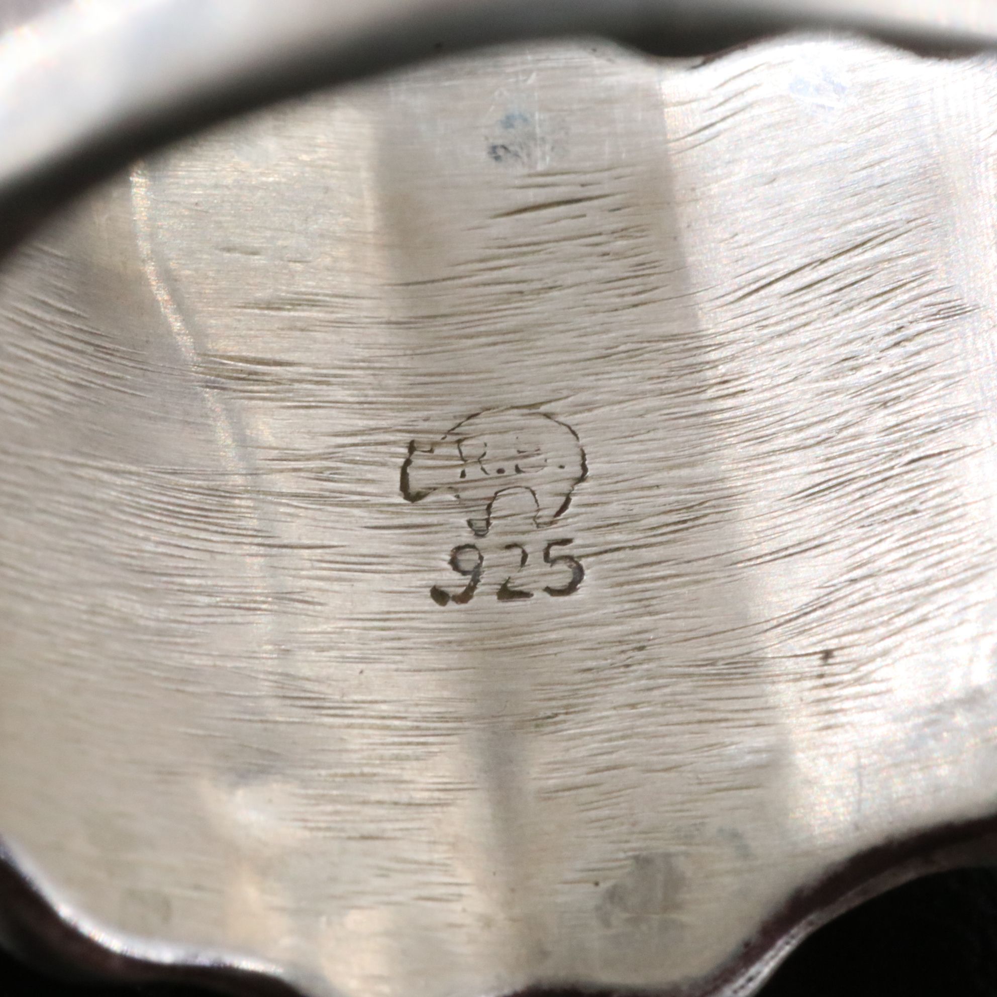 Running Bear Shop Sterling Wolf Ring
