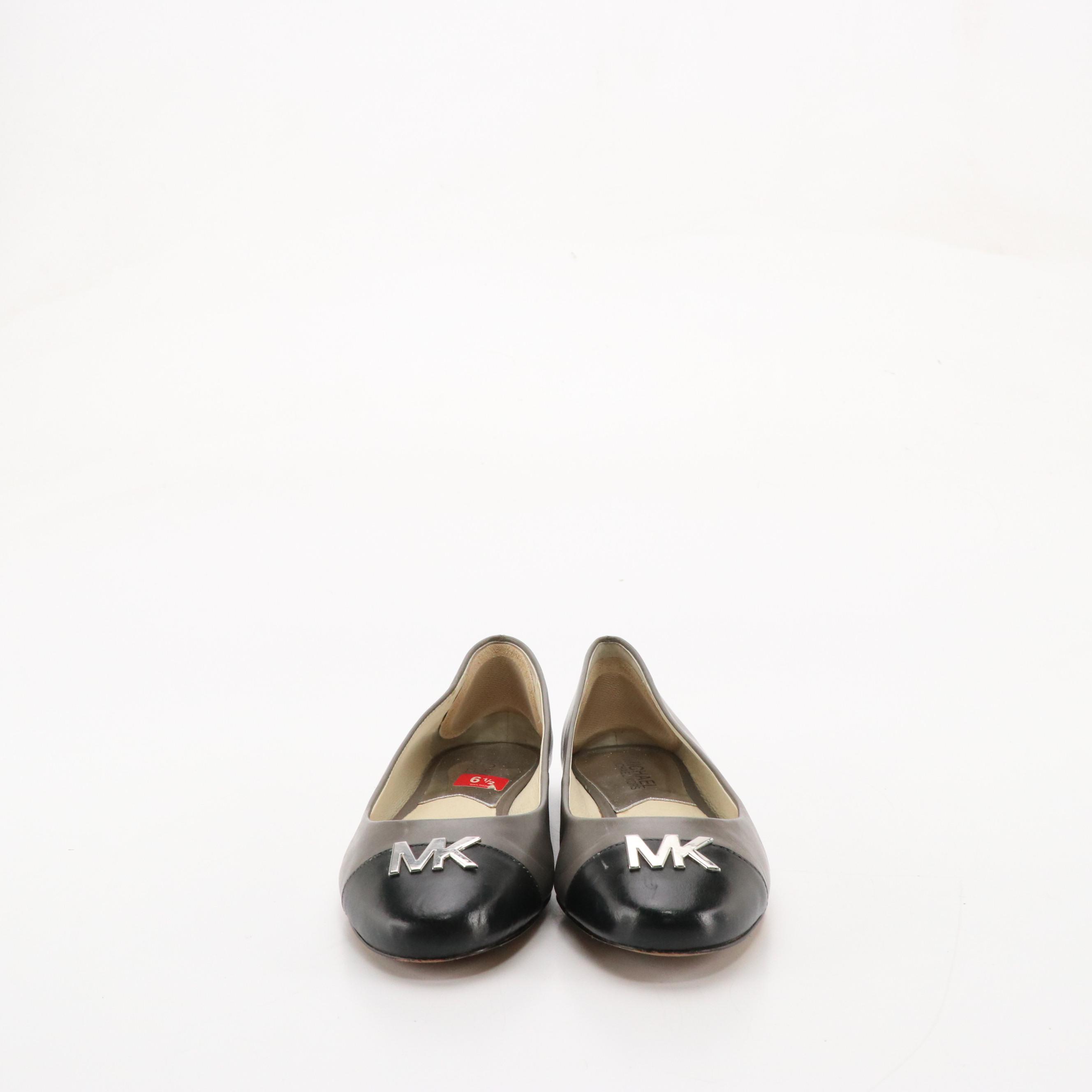MIchael Kors Logo Flats in Grey/Black Leather and Dark Green Suede