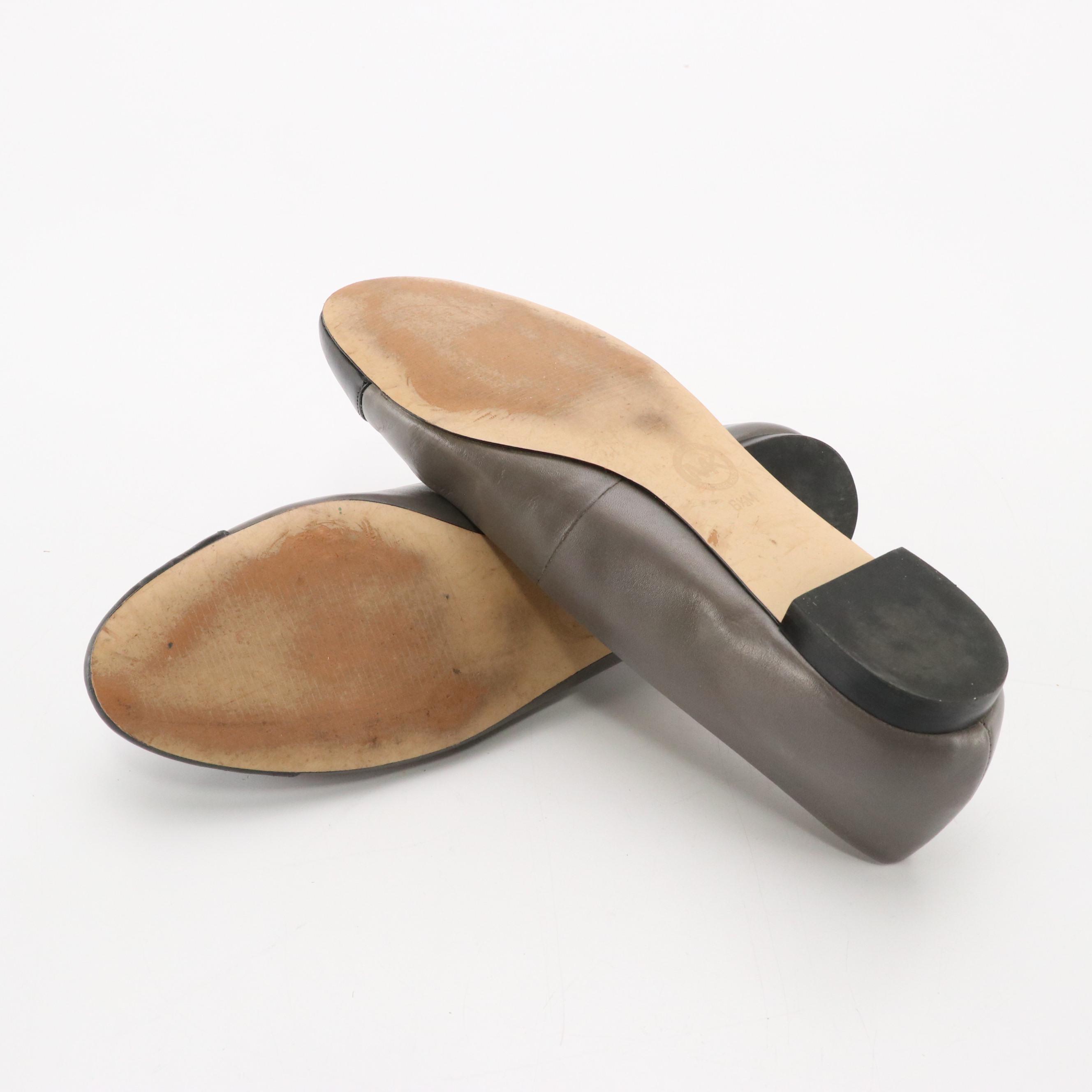MIchael Kors Logo Flats in Grey/Black Leather and Dark Green Suede