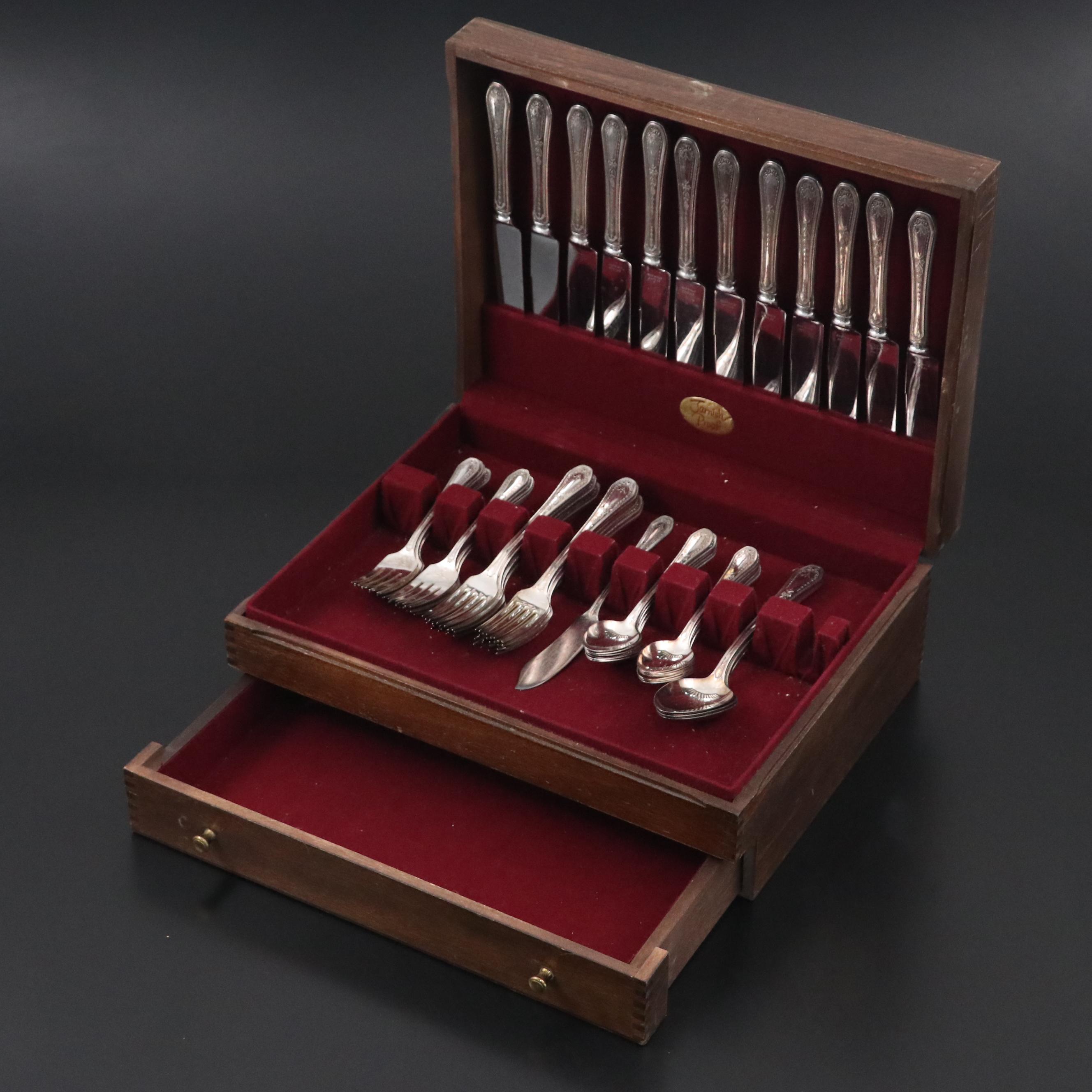 Oneida "Hampton Court" Silver Plate Flatware, 20th C.