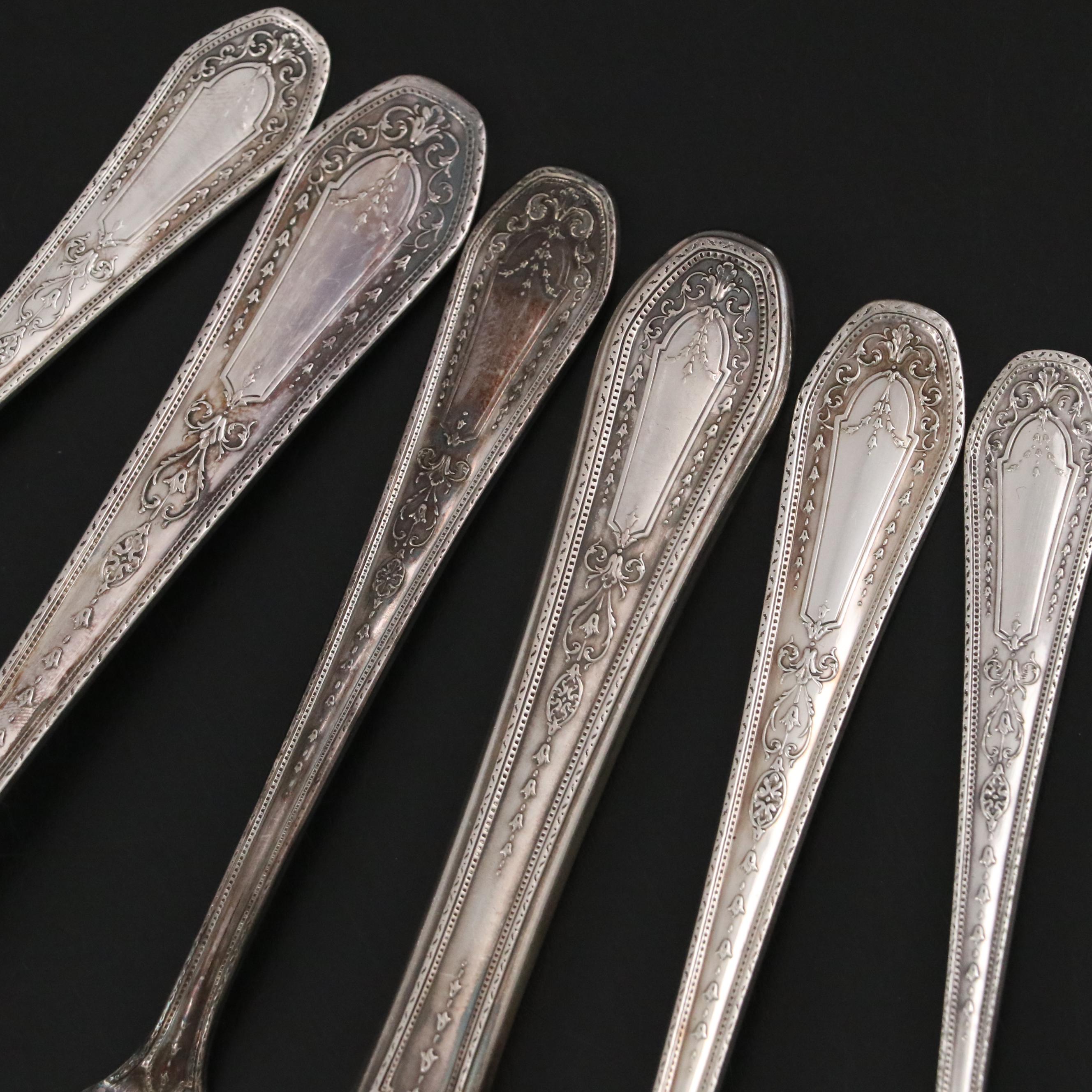 Oneida "Hampton Court" Silver Plate Flatware, 20th C.
