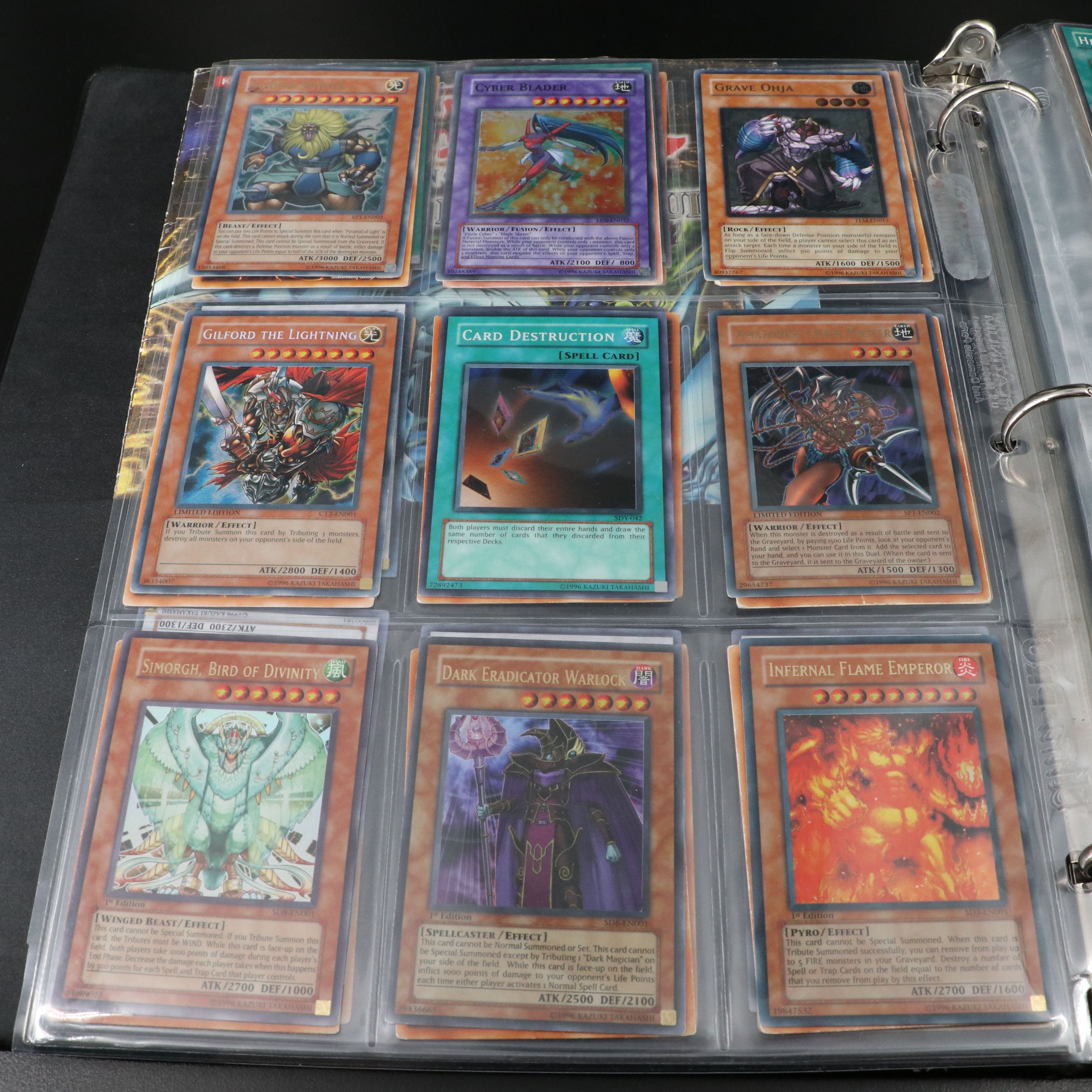 Yu-Gi-Oh! Card Album with Approximately 500 Cards, 1990s