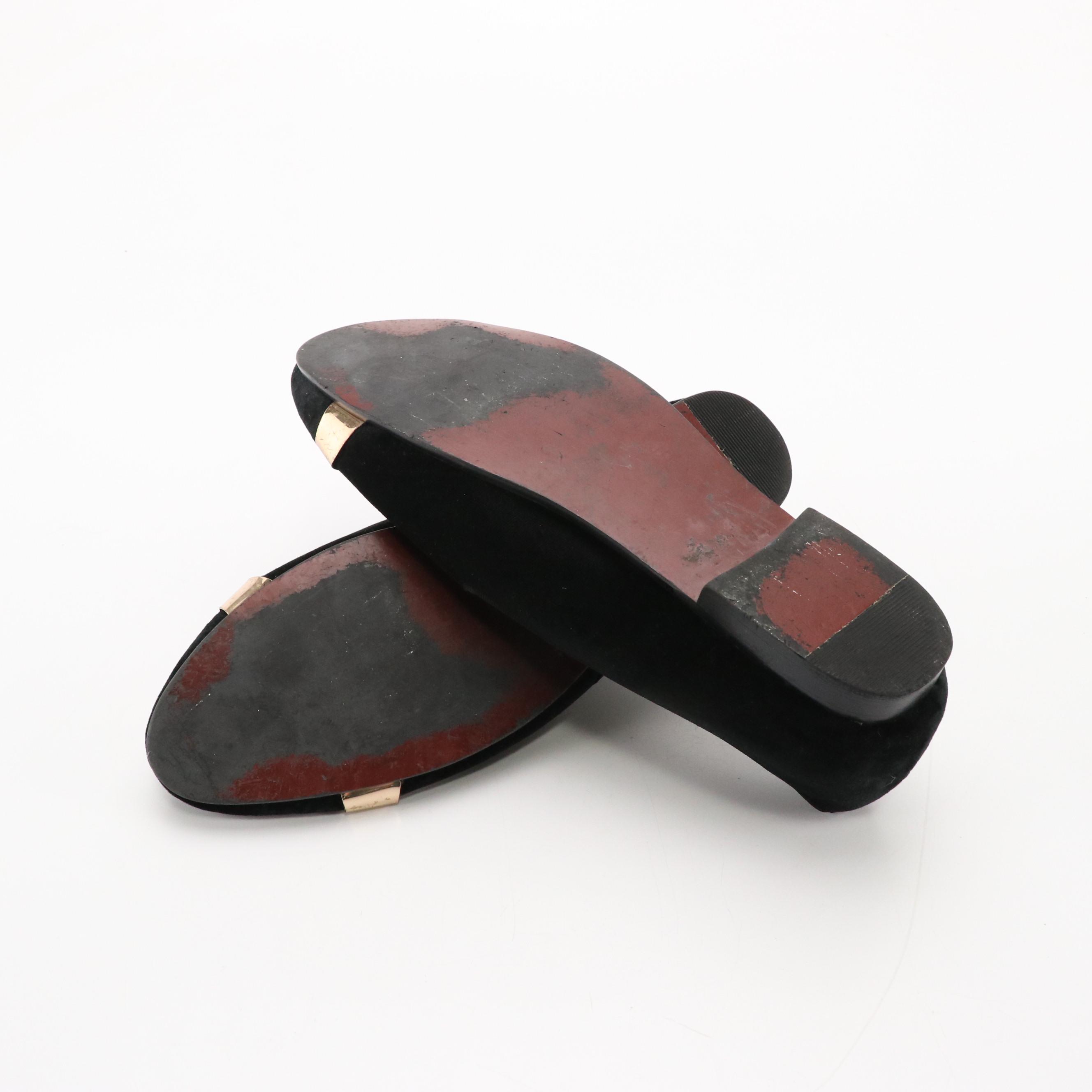 Men's Harpelunde Lion Head Black Velvet Dress Shoes