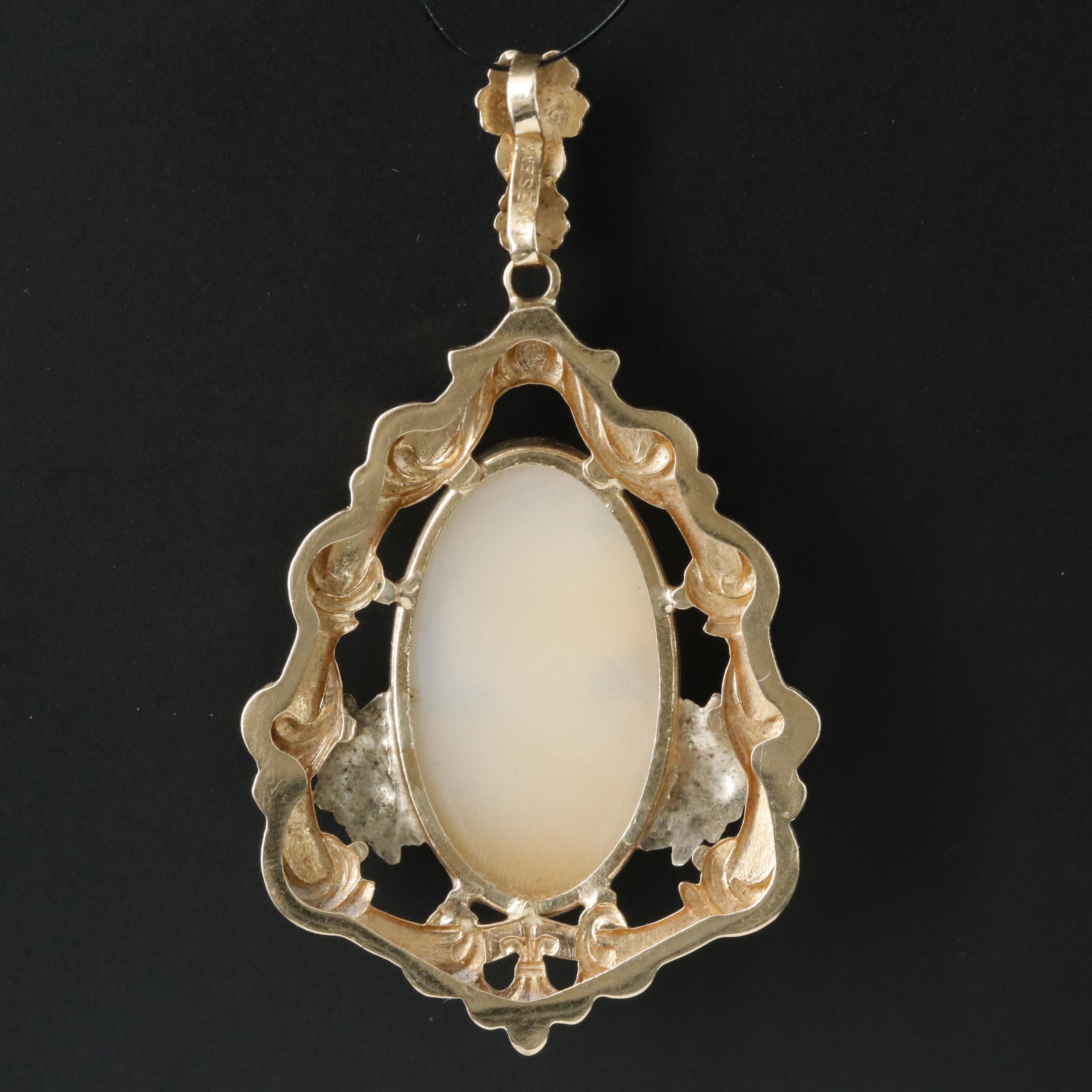 Shiman Mfg. Co. 14K Shell Cameo Pendant with Green Gold Accents
