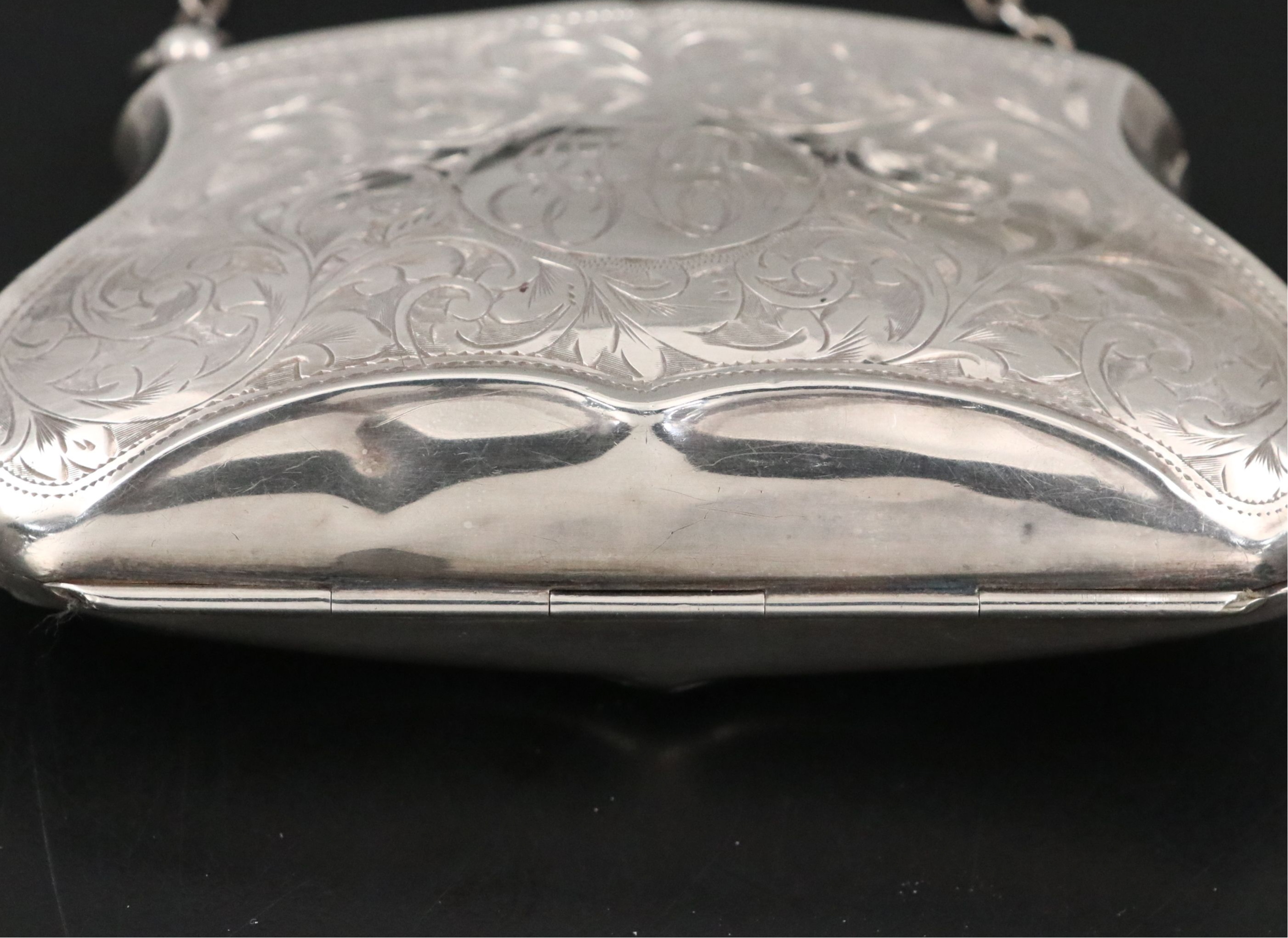 Davis Moss & Co. English Sterling Silver Engraved Coin Purse, 1911