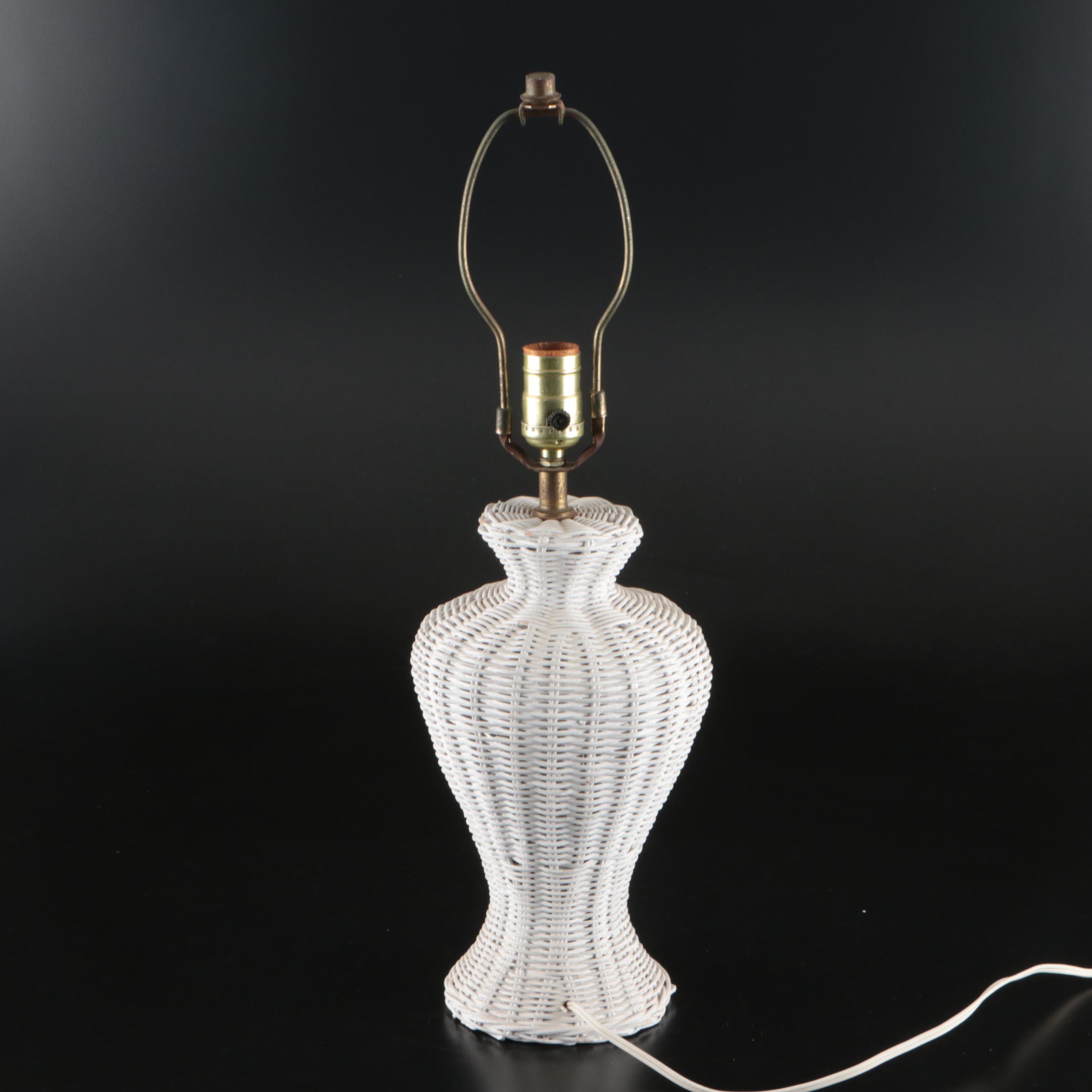 Mud-Century Style White-Painted Wicker Table Lamp and Magazine Rack