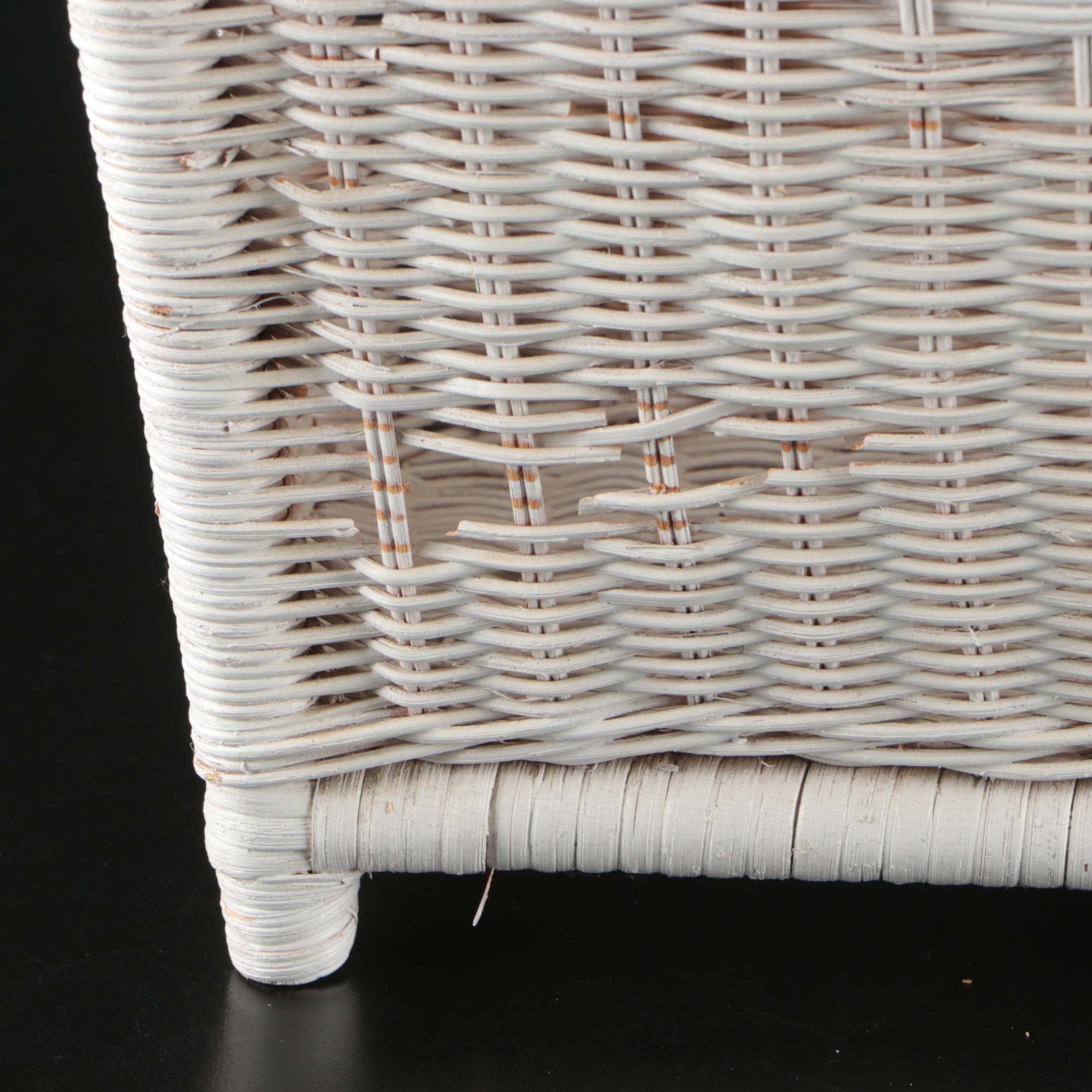 Mud-Century Style White-Painted Wicker Table Lamp and Magazine Rack