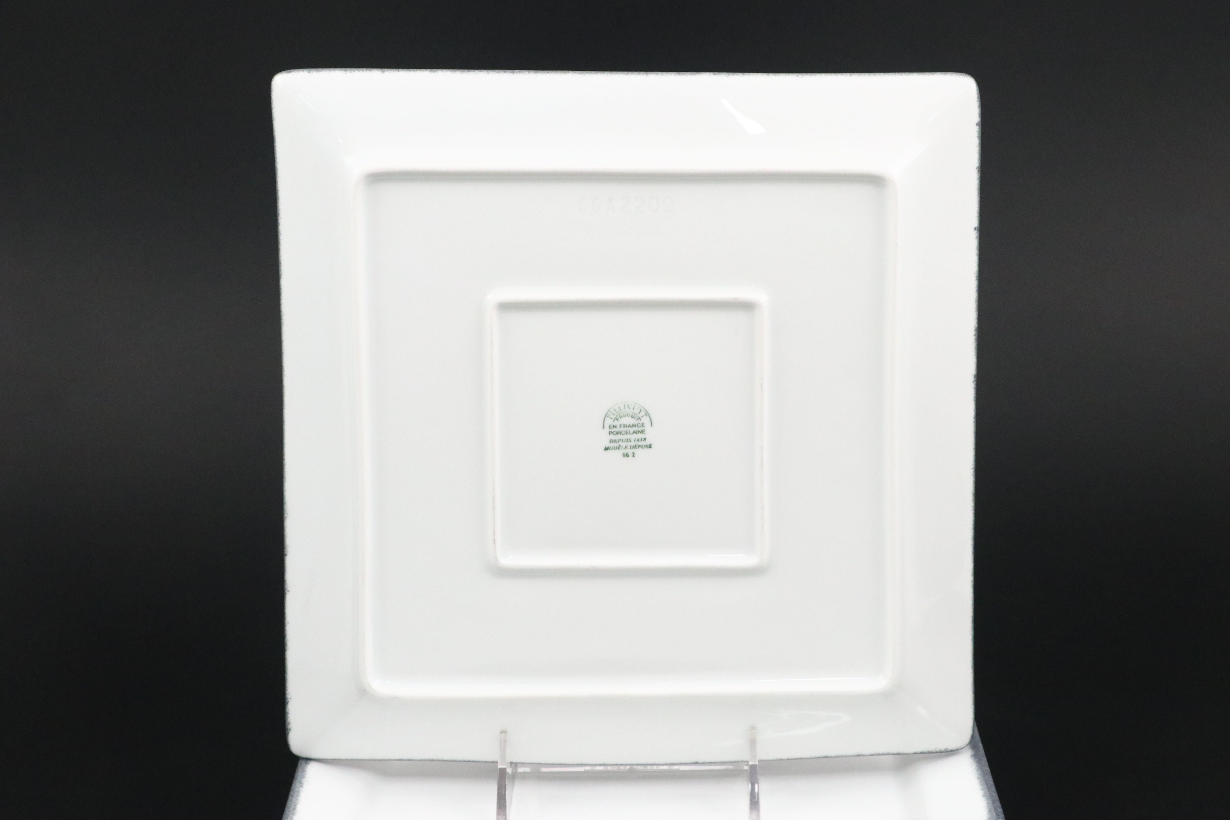 Pillivuyt French "Quartet" Ceramic Plates with Jars "Vuelta" Mugs