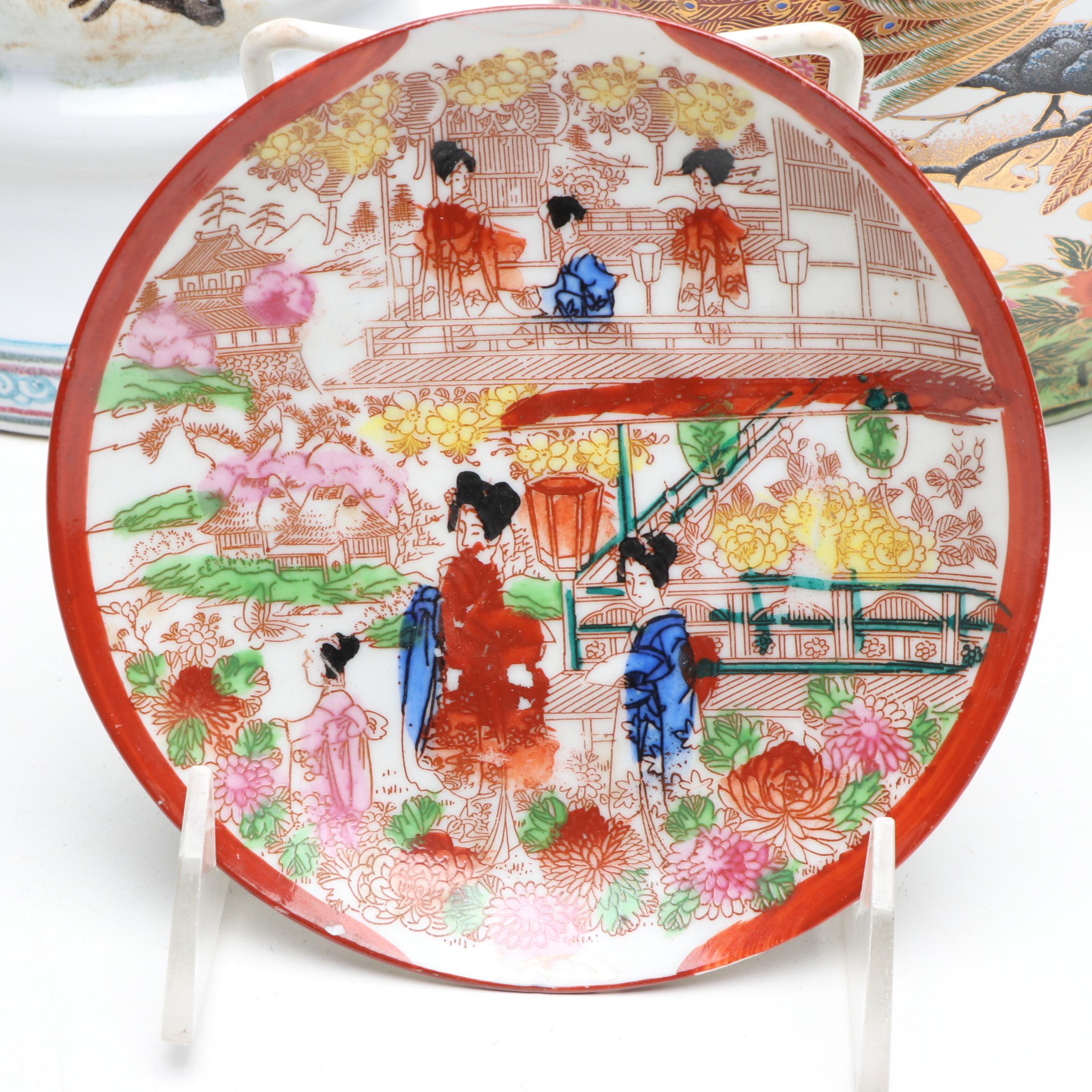 Japanese Peacocks Porcelain Vase with Plates and Chinese Porcelain Vase