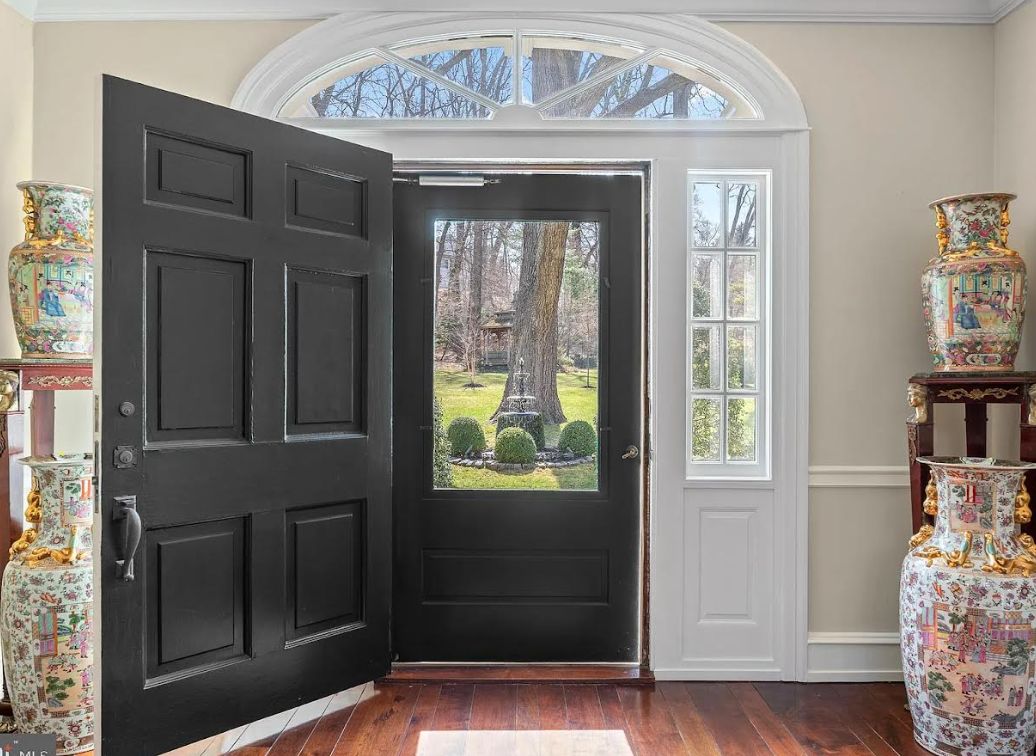 Pair of Chinese Rose Medallion Porcelain Floor Vases on Wood Stands