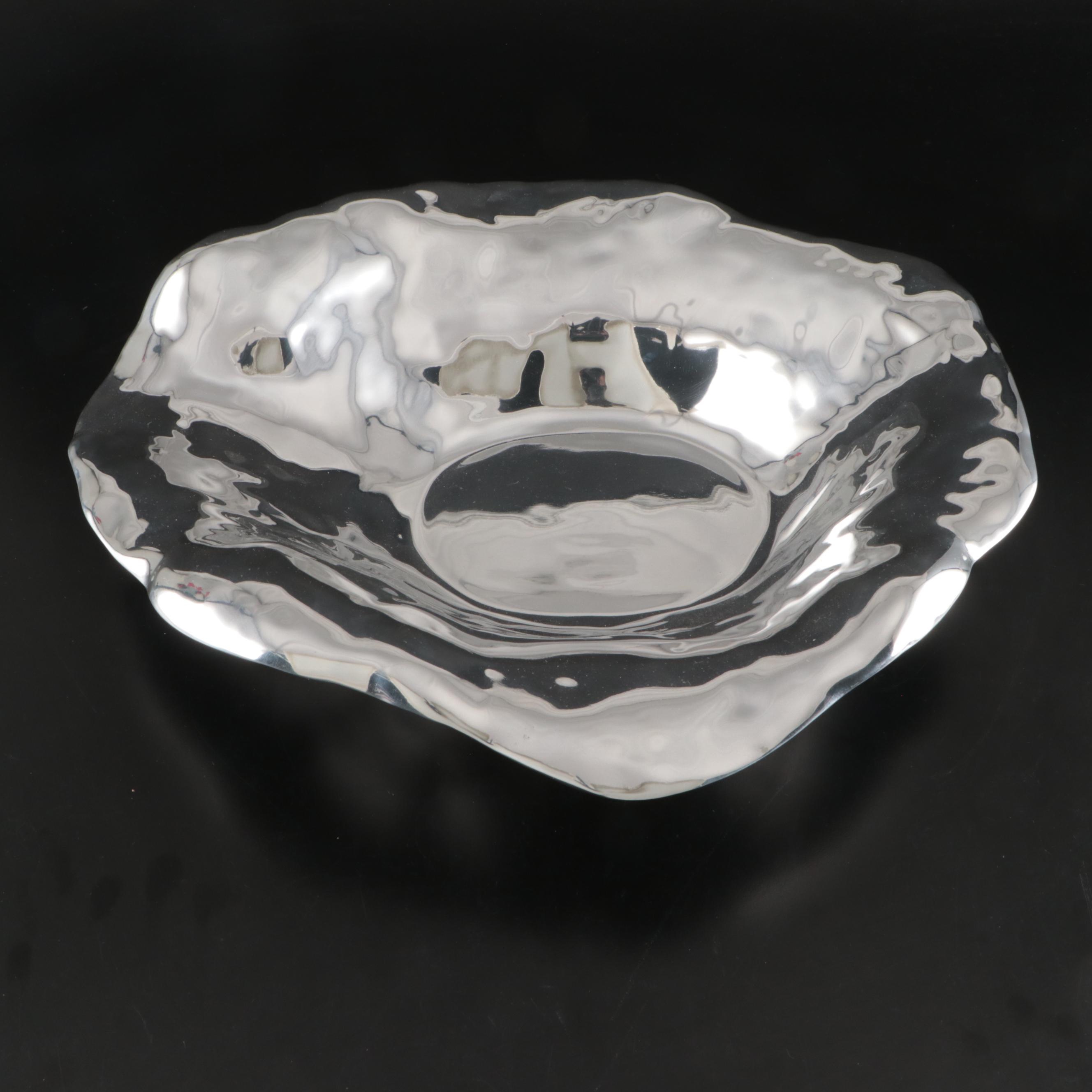 Vento Rebeka Hammered Metal Round Bowls