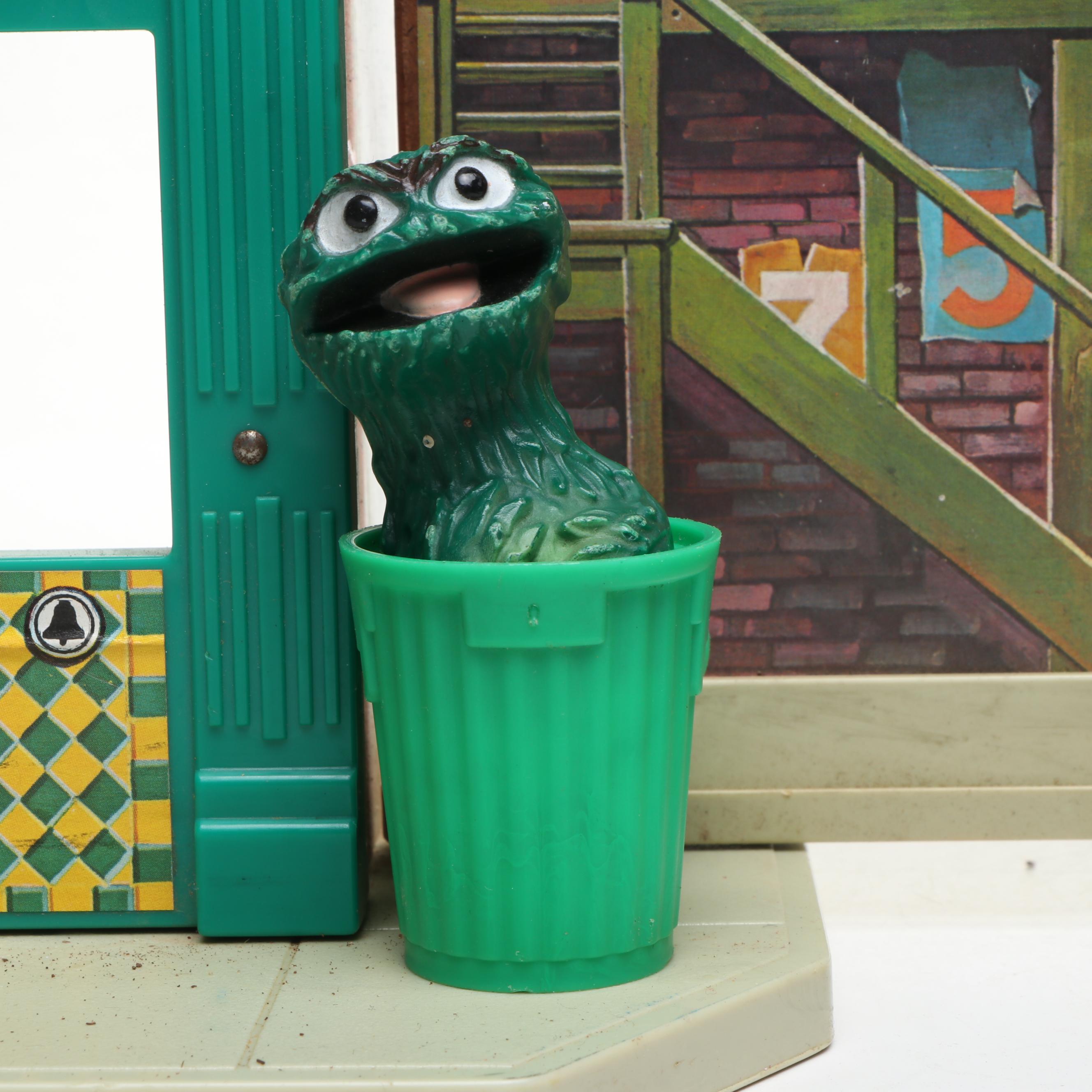 Fisher-Price Sesame Street Dollhouse with Little People Vehicles and Accessories