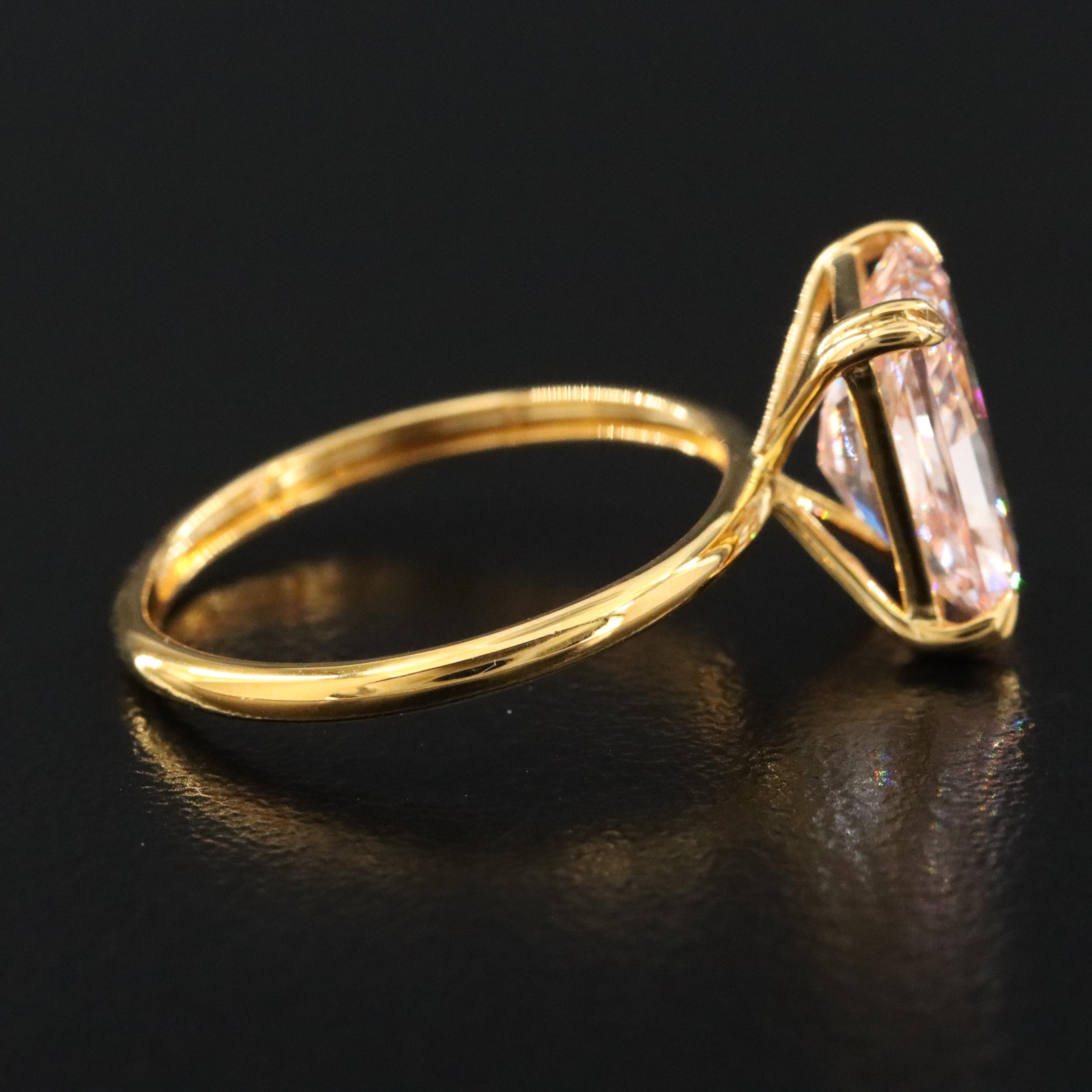 18K 3.01 CT Lab Grown Fancy Pink Diamond Solitaire Ring with IGI Report