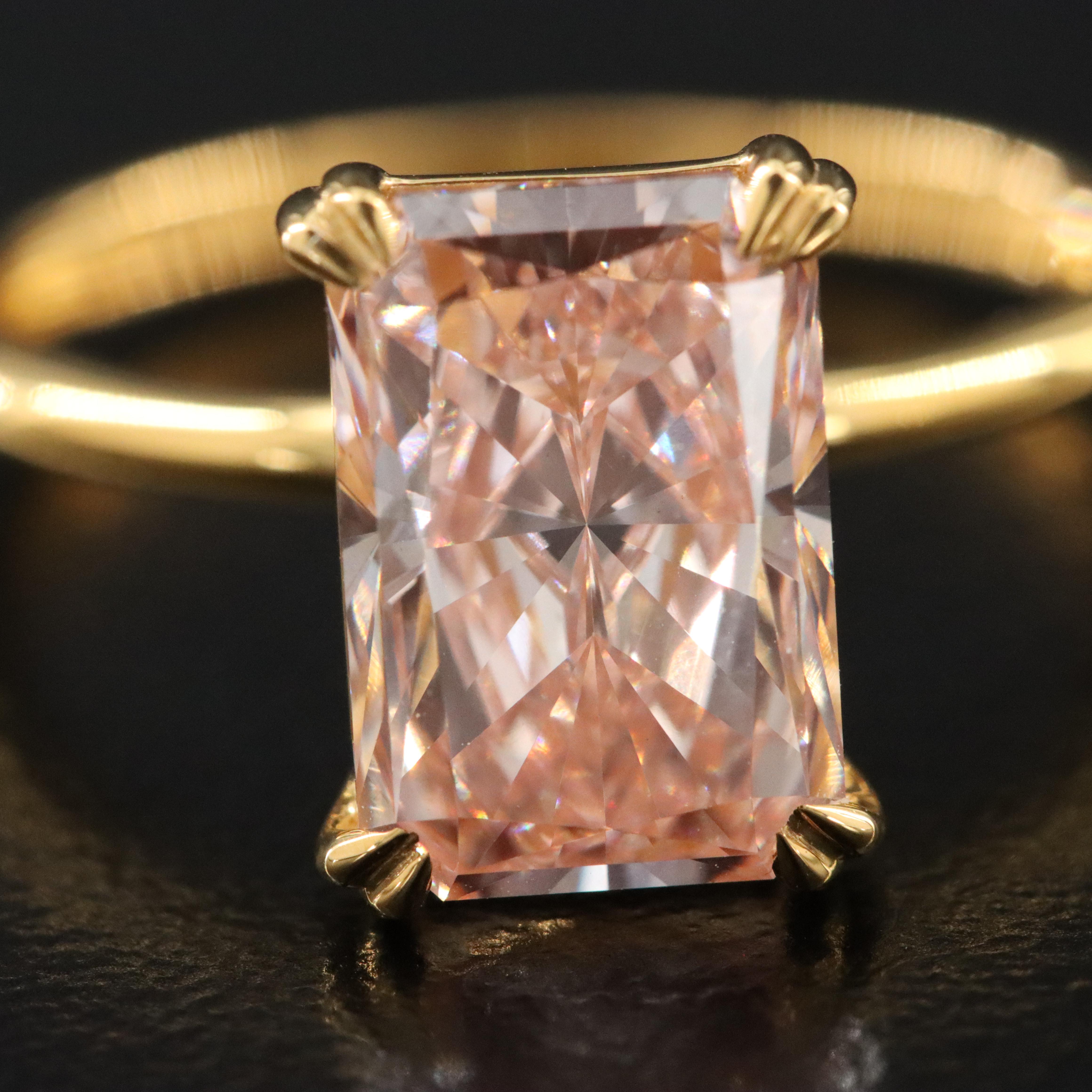 18K 3.01 CT Lab Grown Fancy Pink Diamond Solitaire Ring with IGI Report