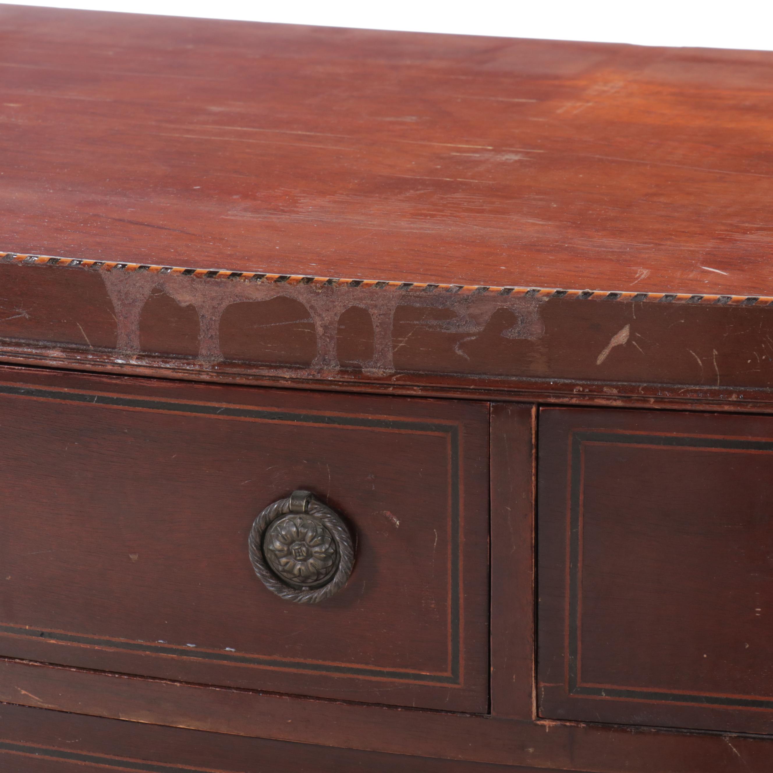 Mahogany Bow-Front Dresser, Early to Mid-20th Century
