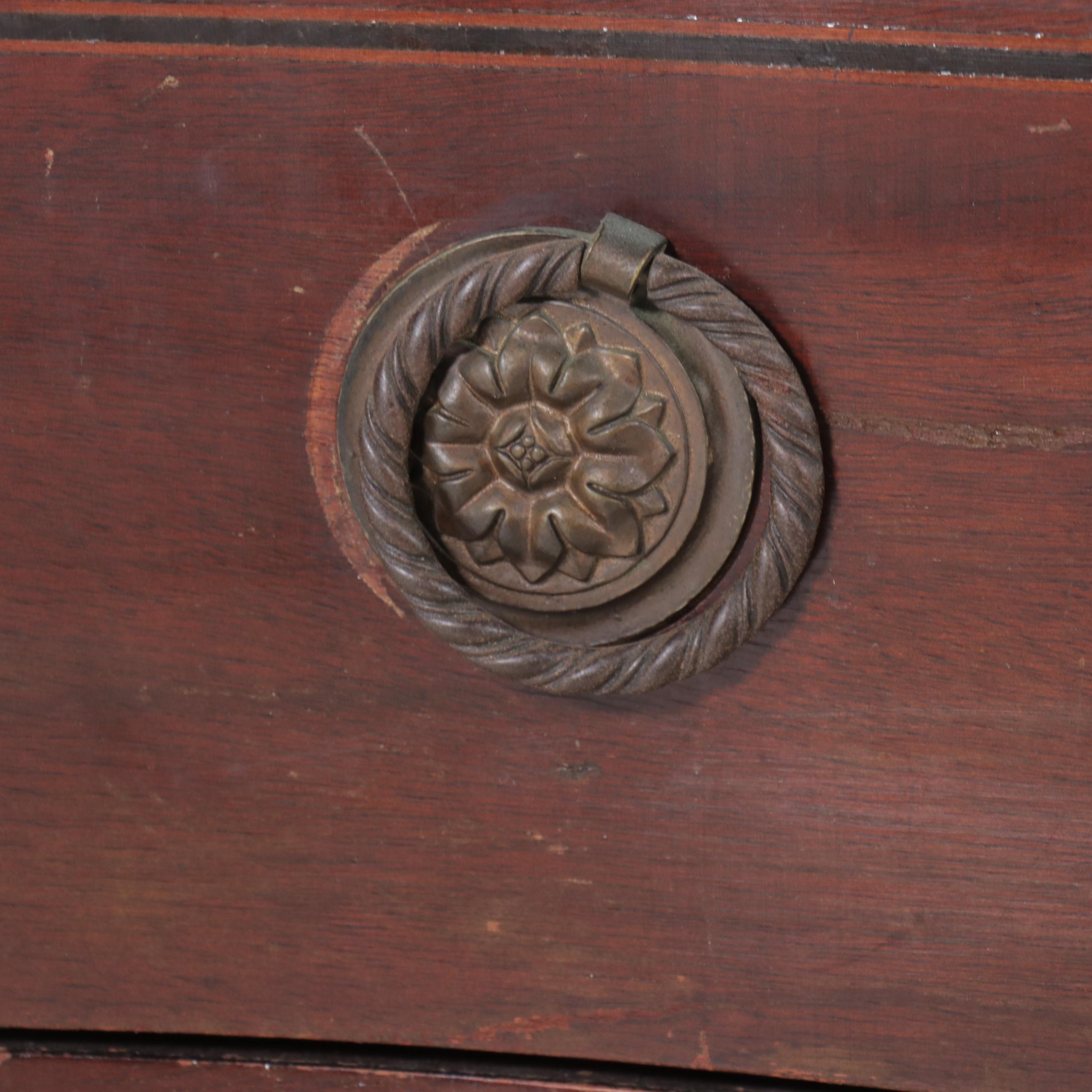 Mahogany Bow-Front Dresser, Early to Mid-20th Century