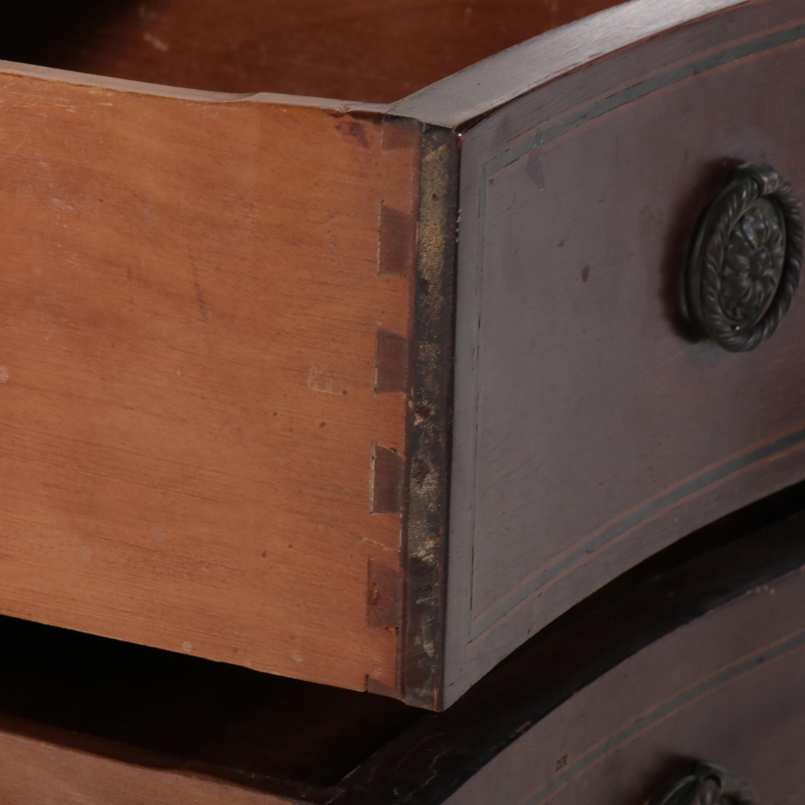 Mahogany Bow-Front Dresser, Early to Mid-20th Century