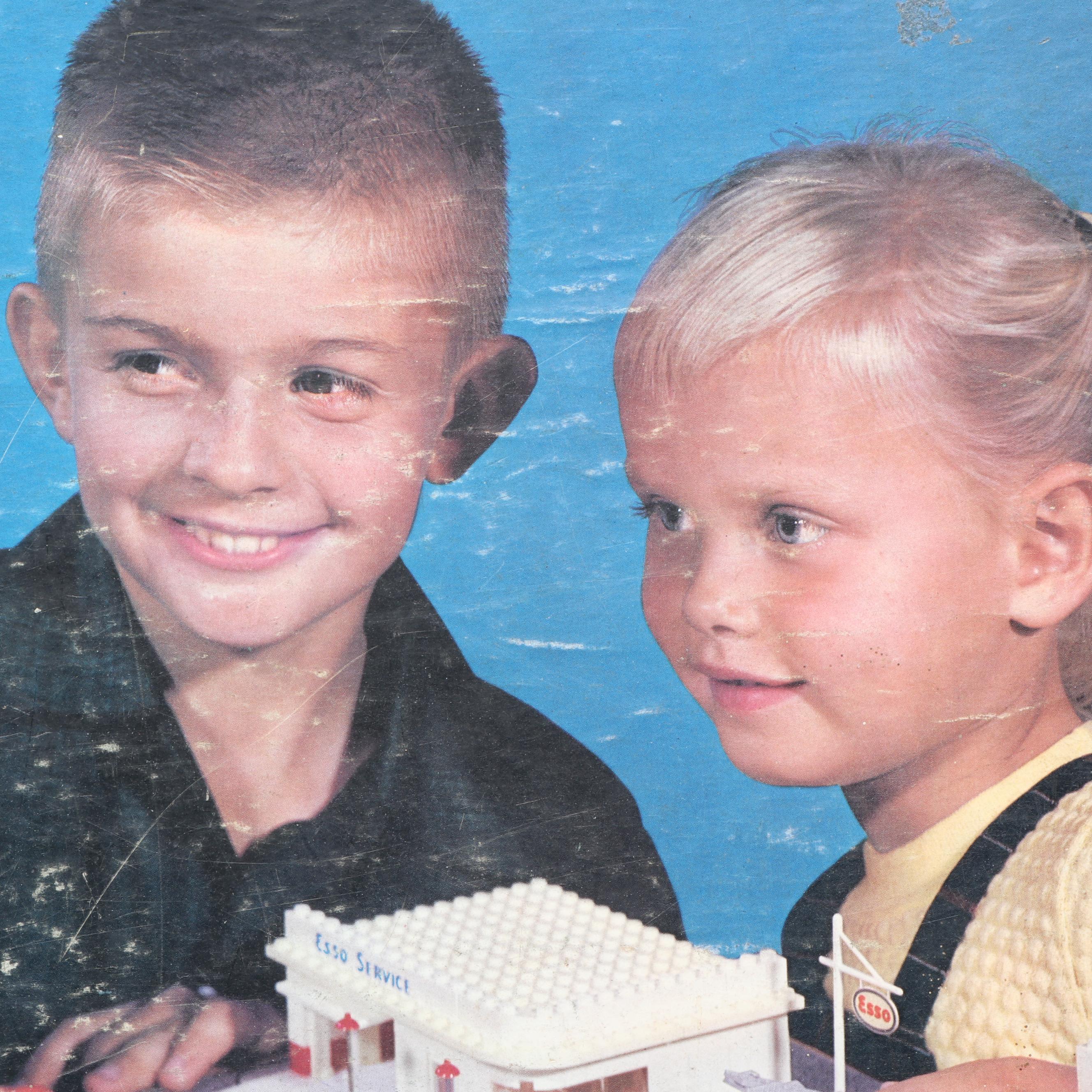 Lego System by Samsonite 725 Town-Plan Pieces and Board, 1961