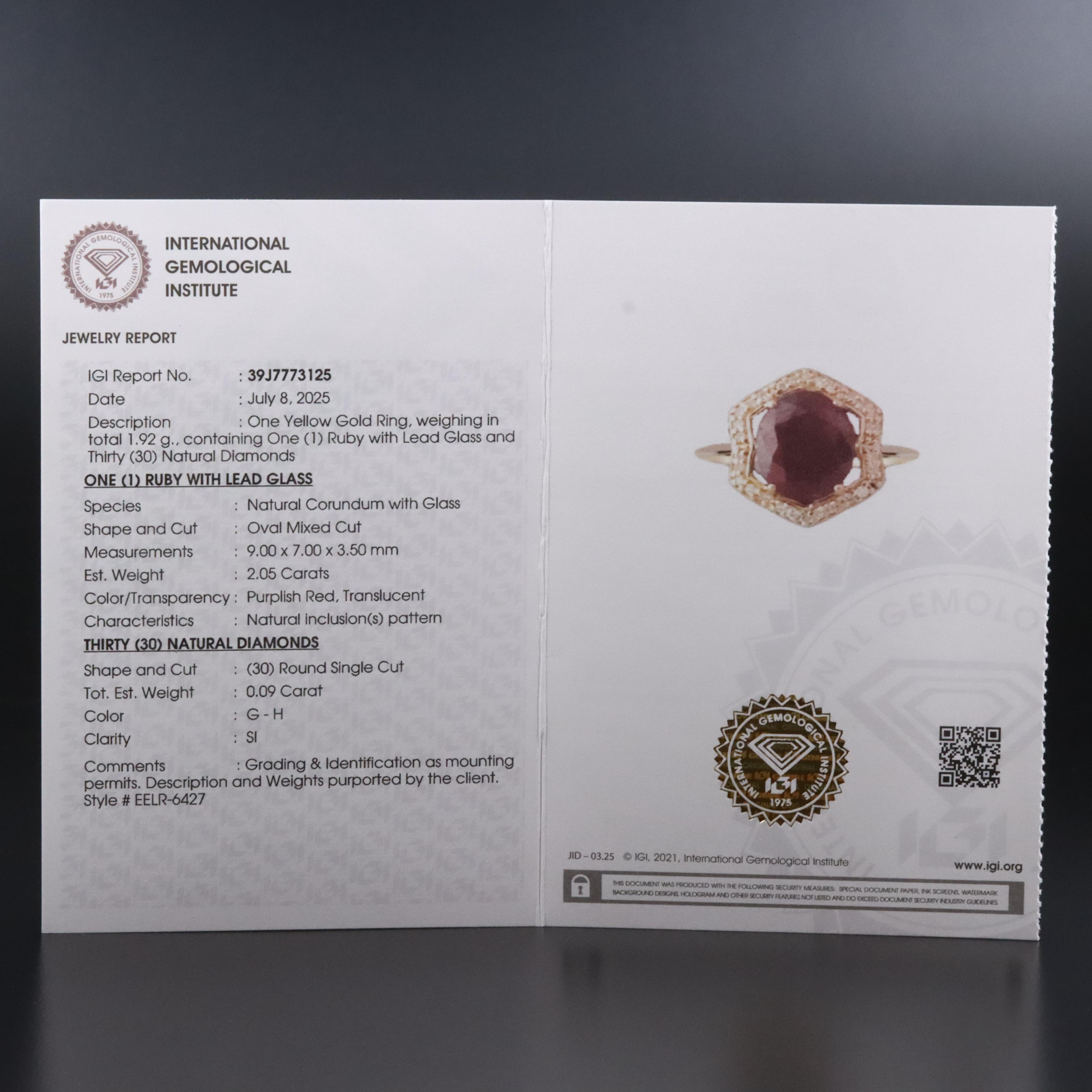 14K 2.02 CT Filled Corundum and Diamond Ring with IGI Jewelry Report