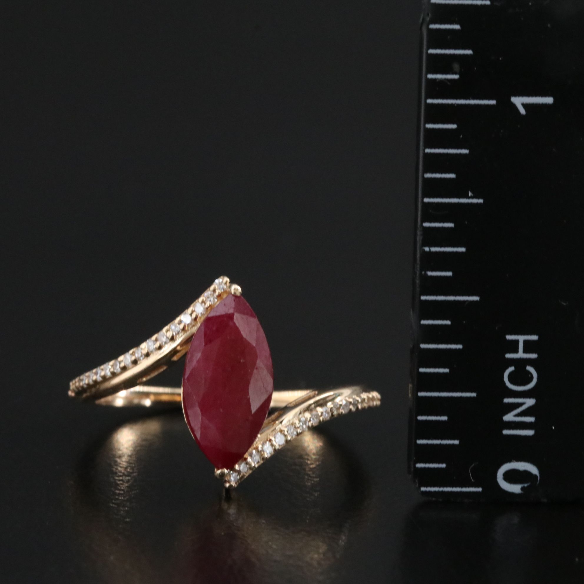 14K 2.18 CT Filled Corundum and Diamond Ring with IGI Jewelry Report